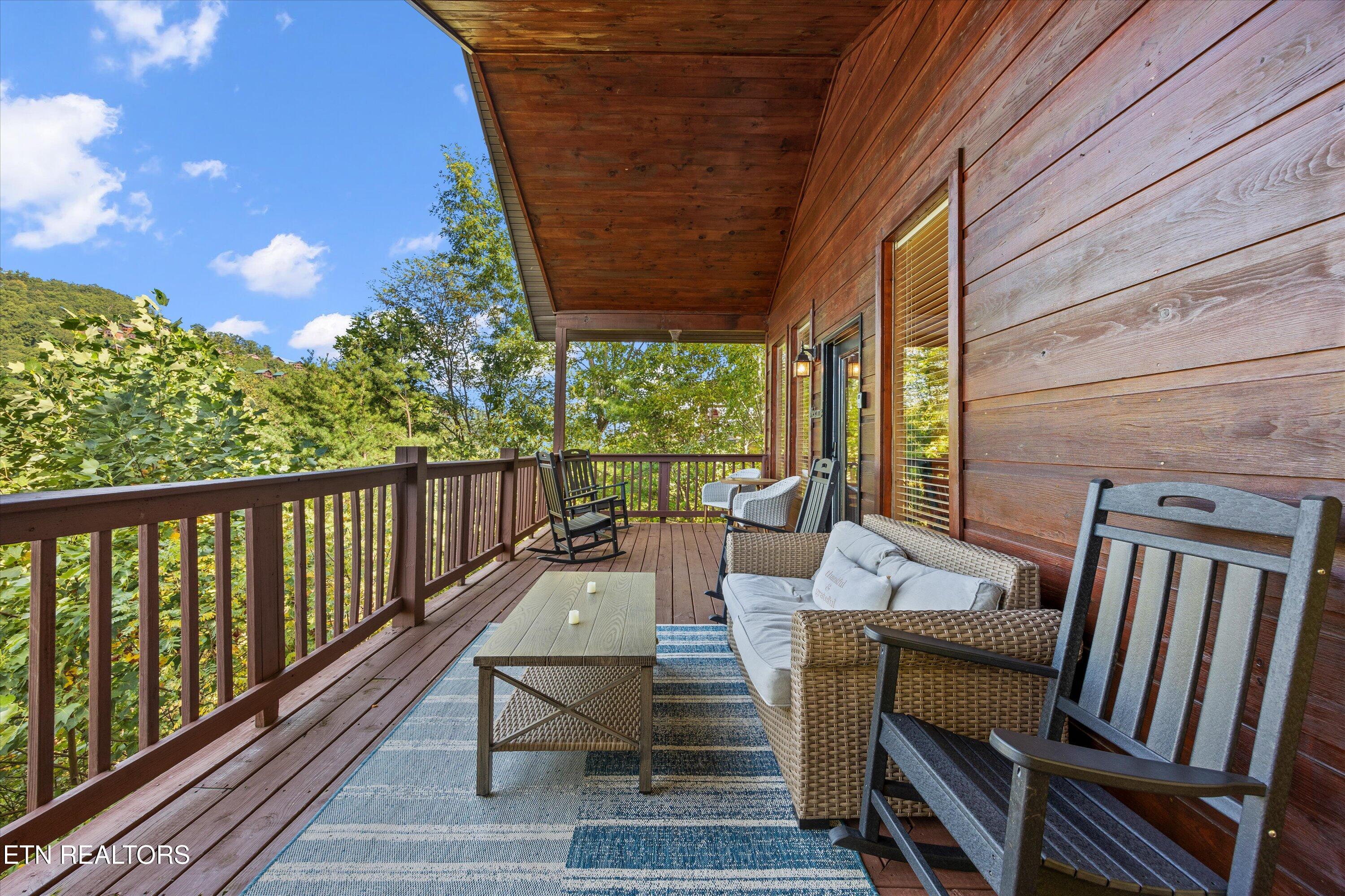 4179 Chamberlain Lane