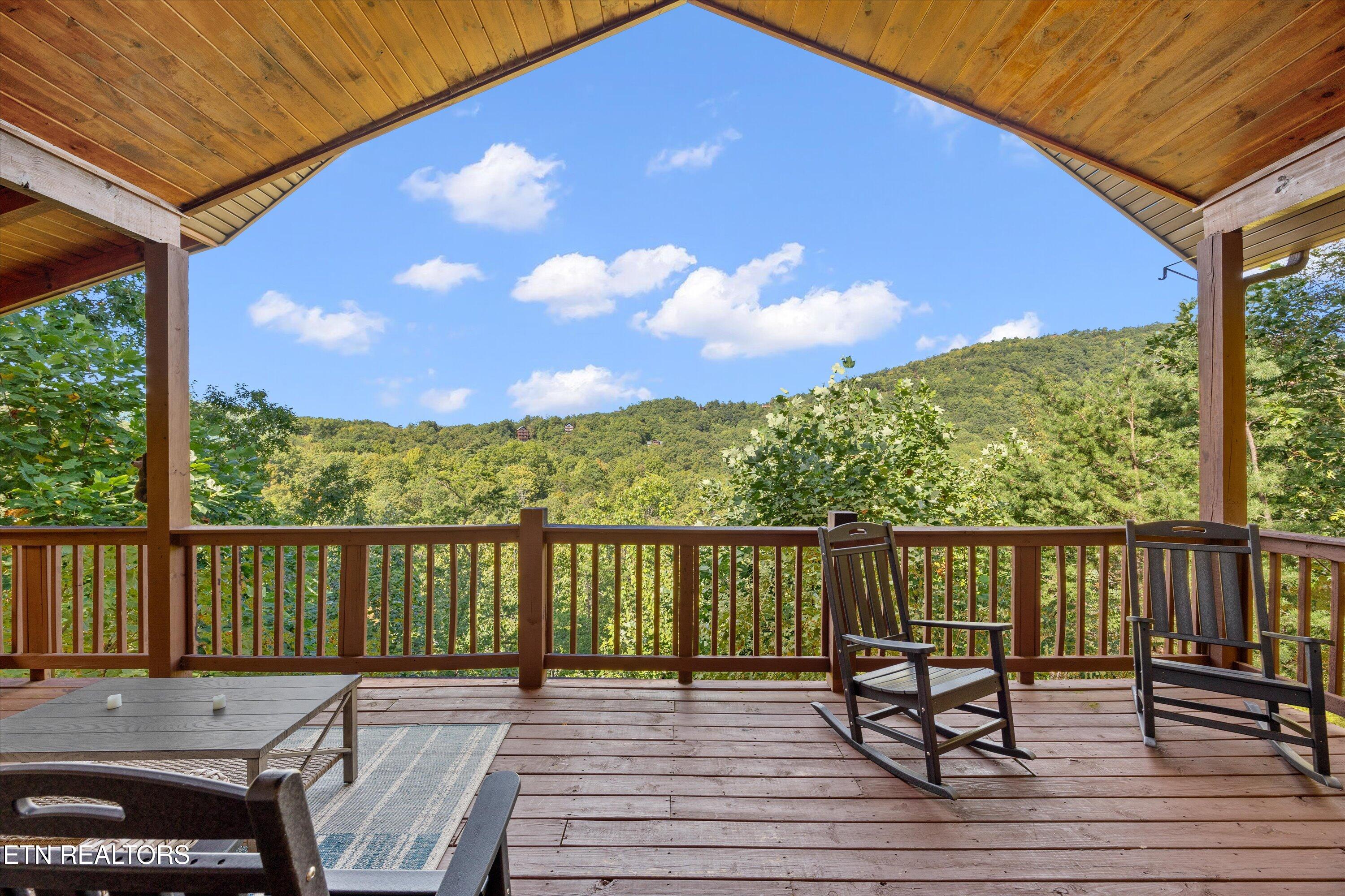 4179 Chamberlain Lane