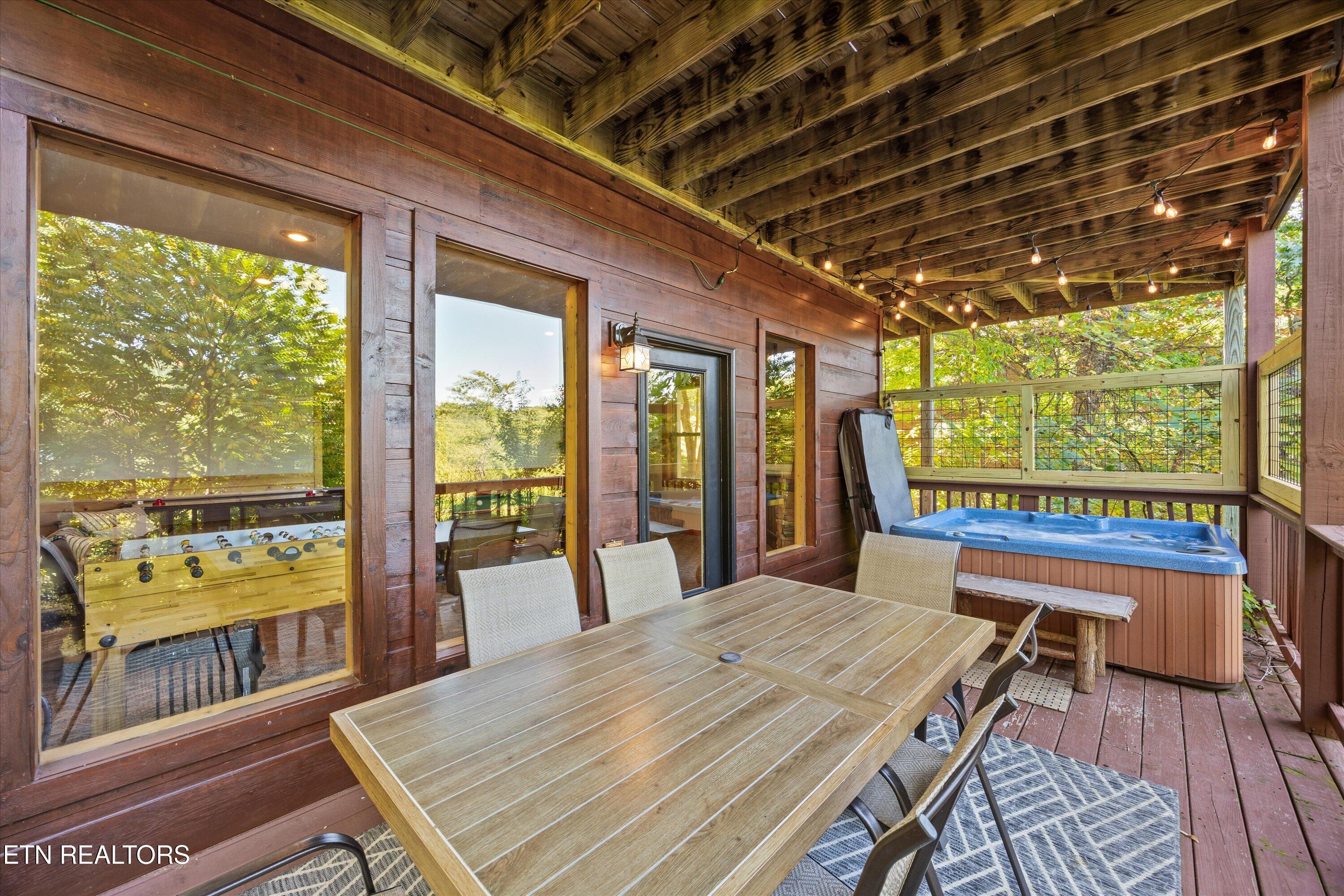 4179 Chamberlain Lane