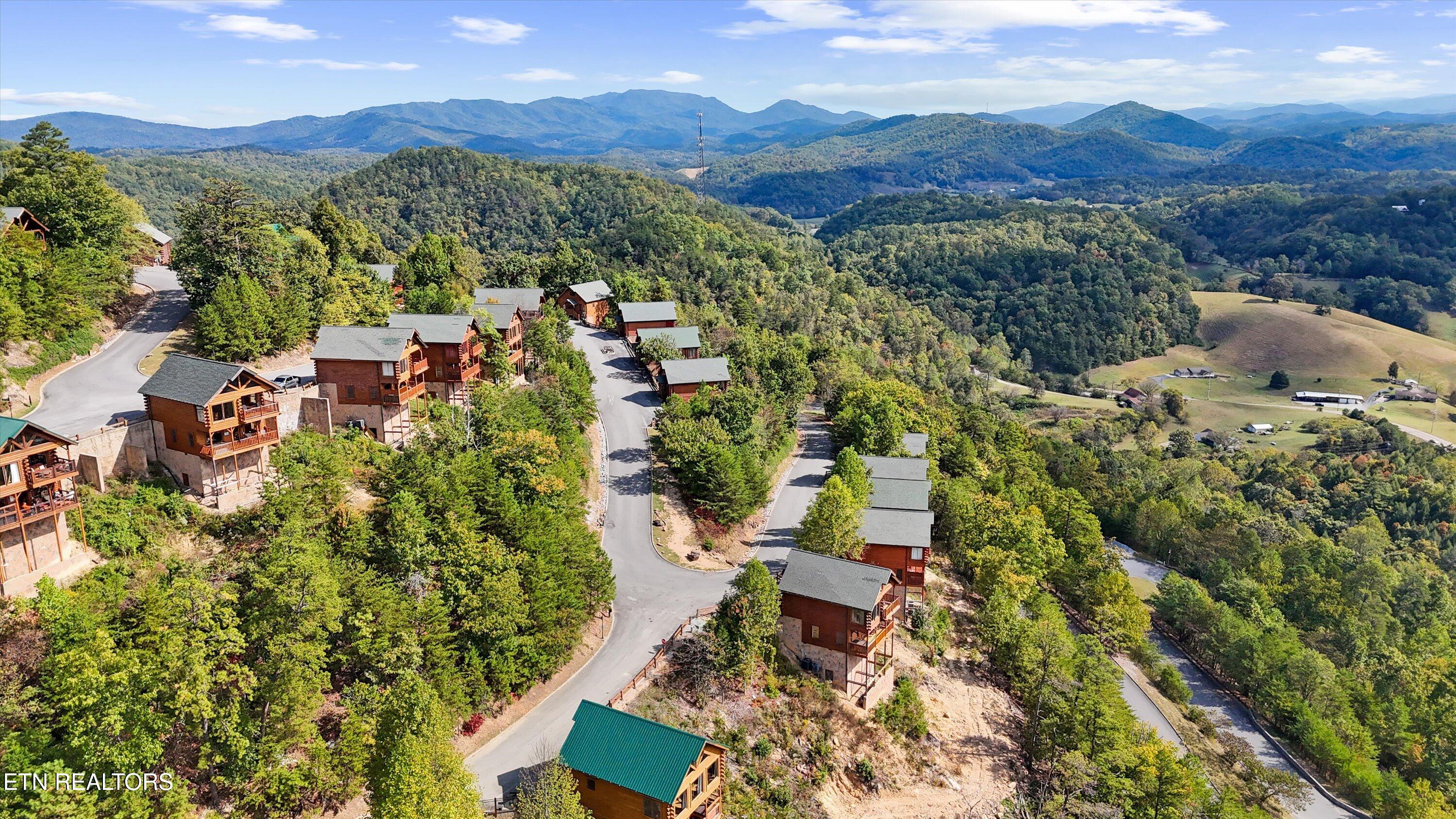 2954 Legacy Vista Drive, Sevierville