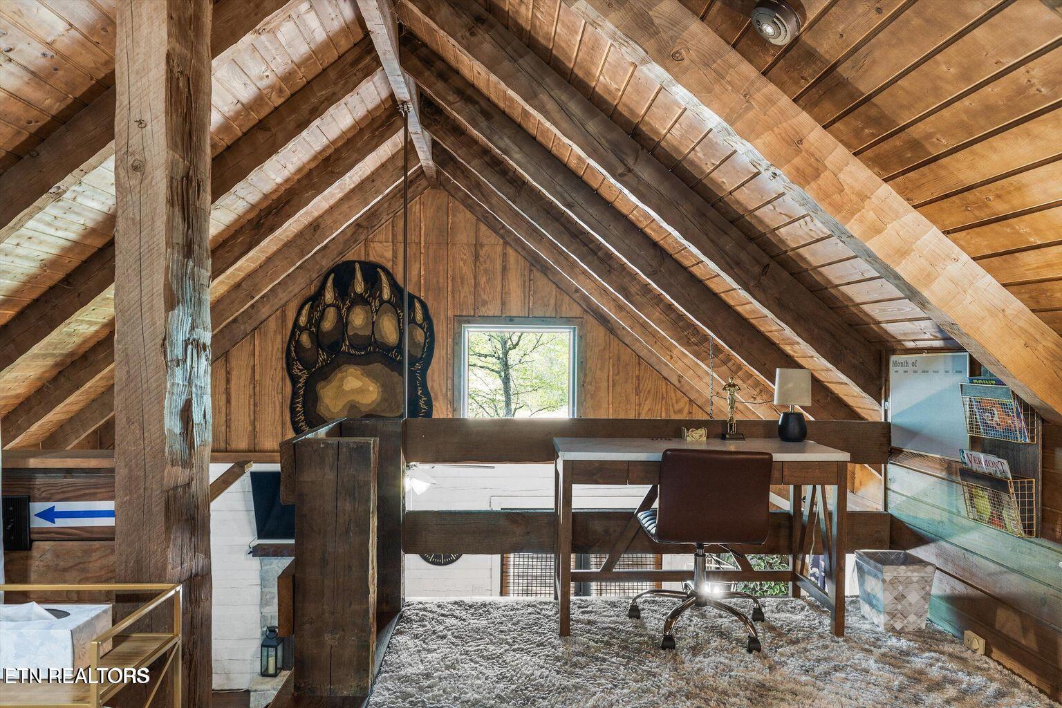 4065 Hickory Hollow Way