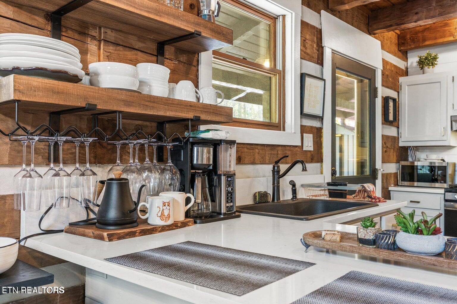 4065 Hickory Hollow Way