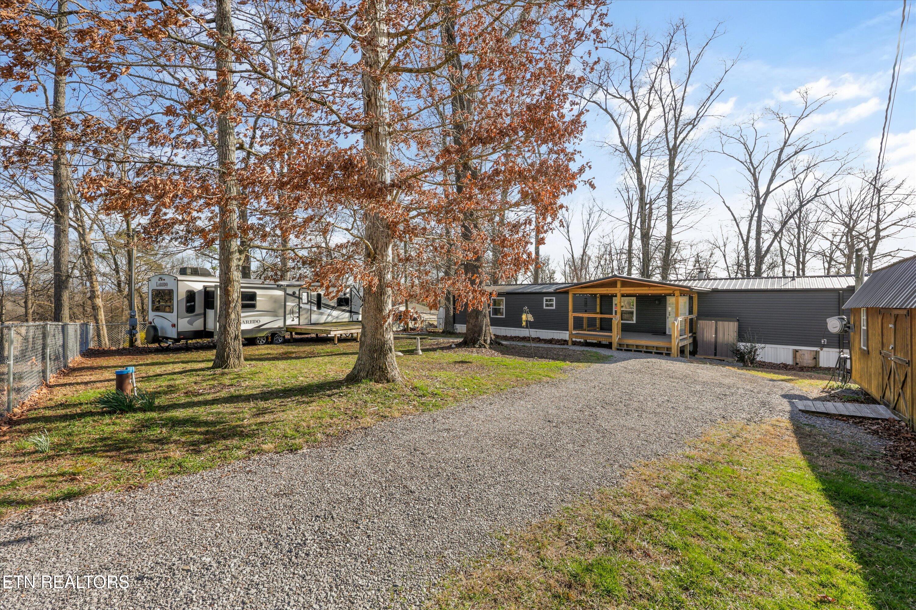 1729 Walnut Hill Lane