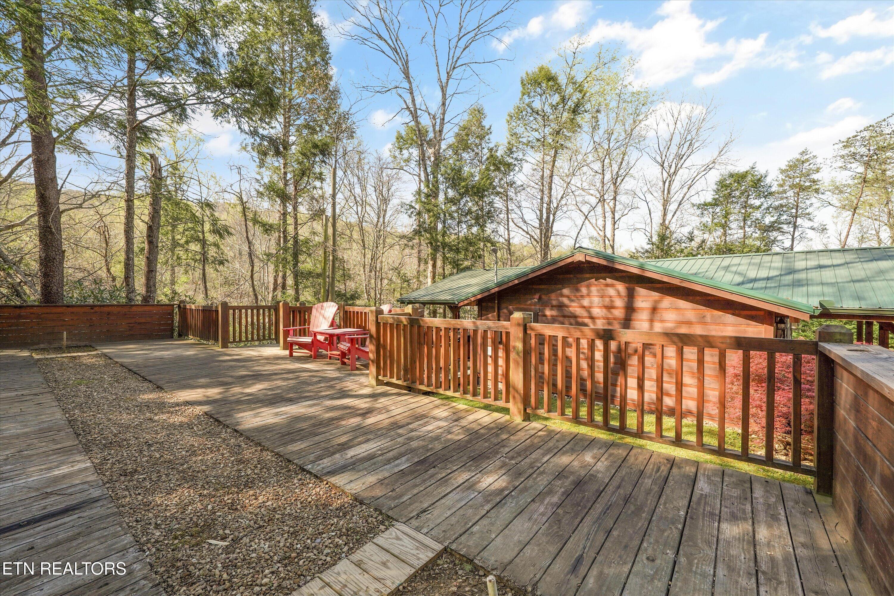130 Branam Hollow Rd