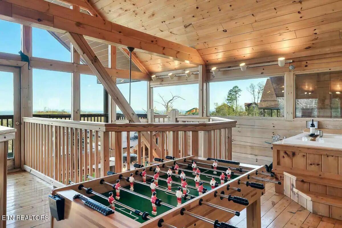 2313 Fox Berry Way