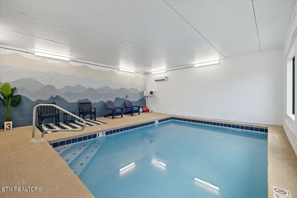 3142 Smoky Bluff Tr