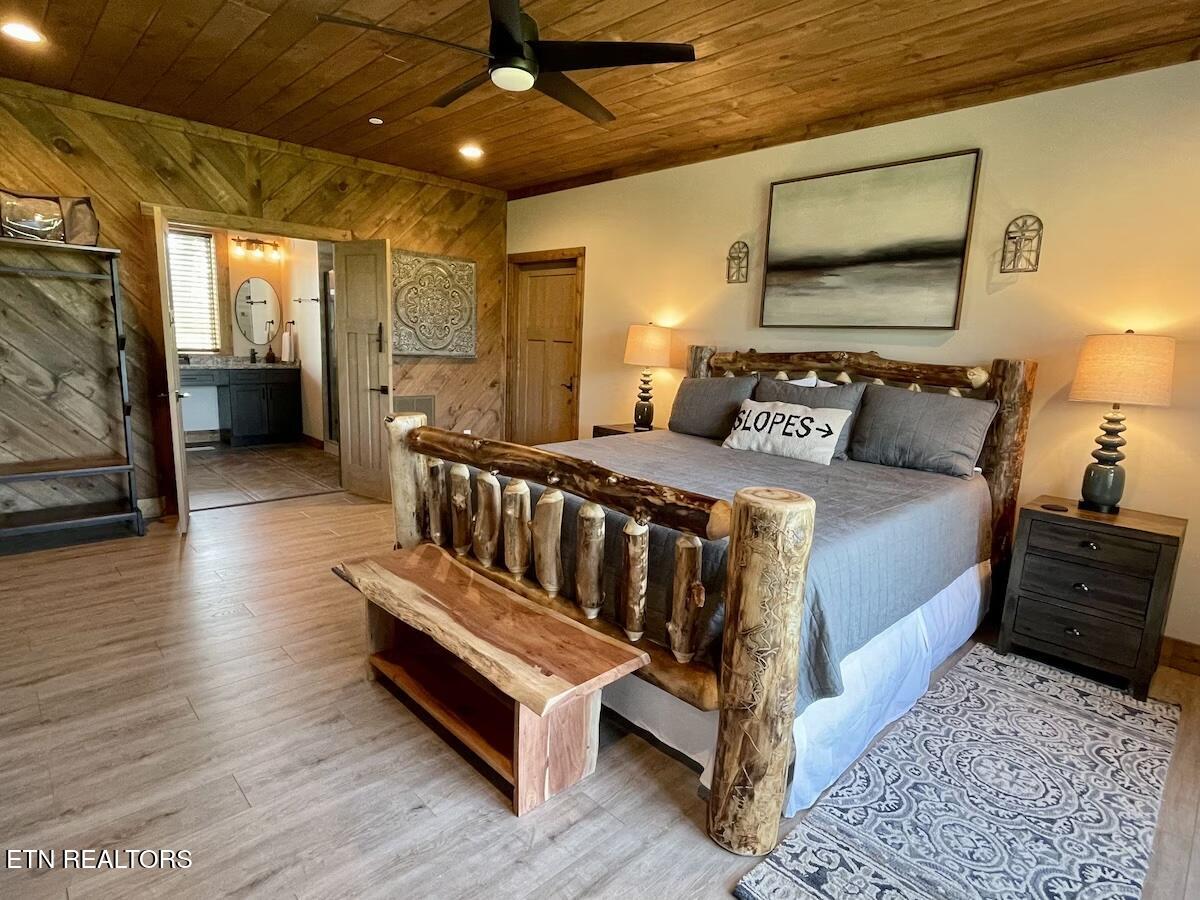 3142 Smoky Bluff Tr