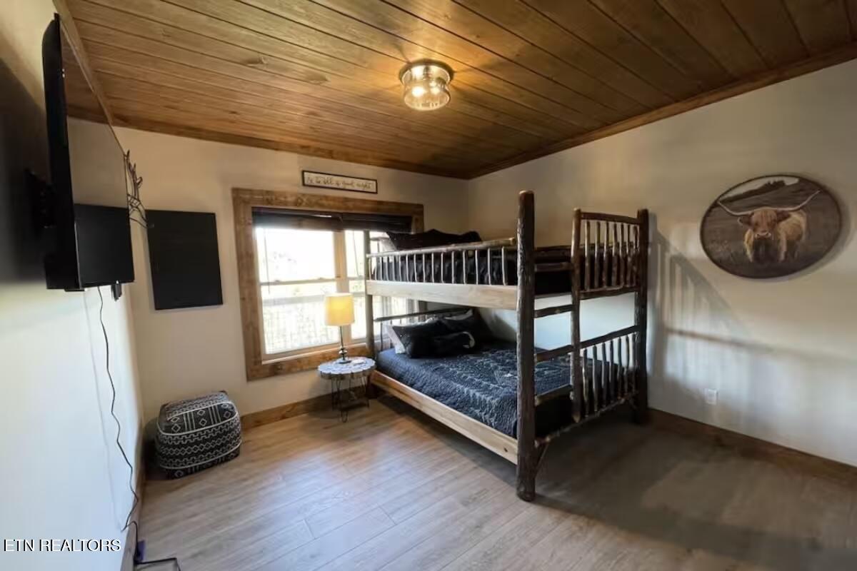 3142 Smoky Bluff Tr