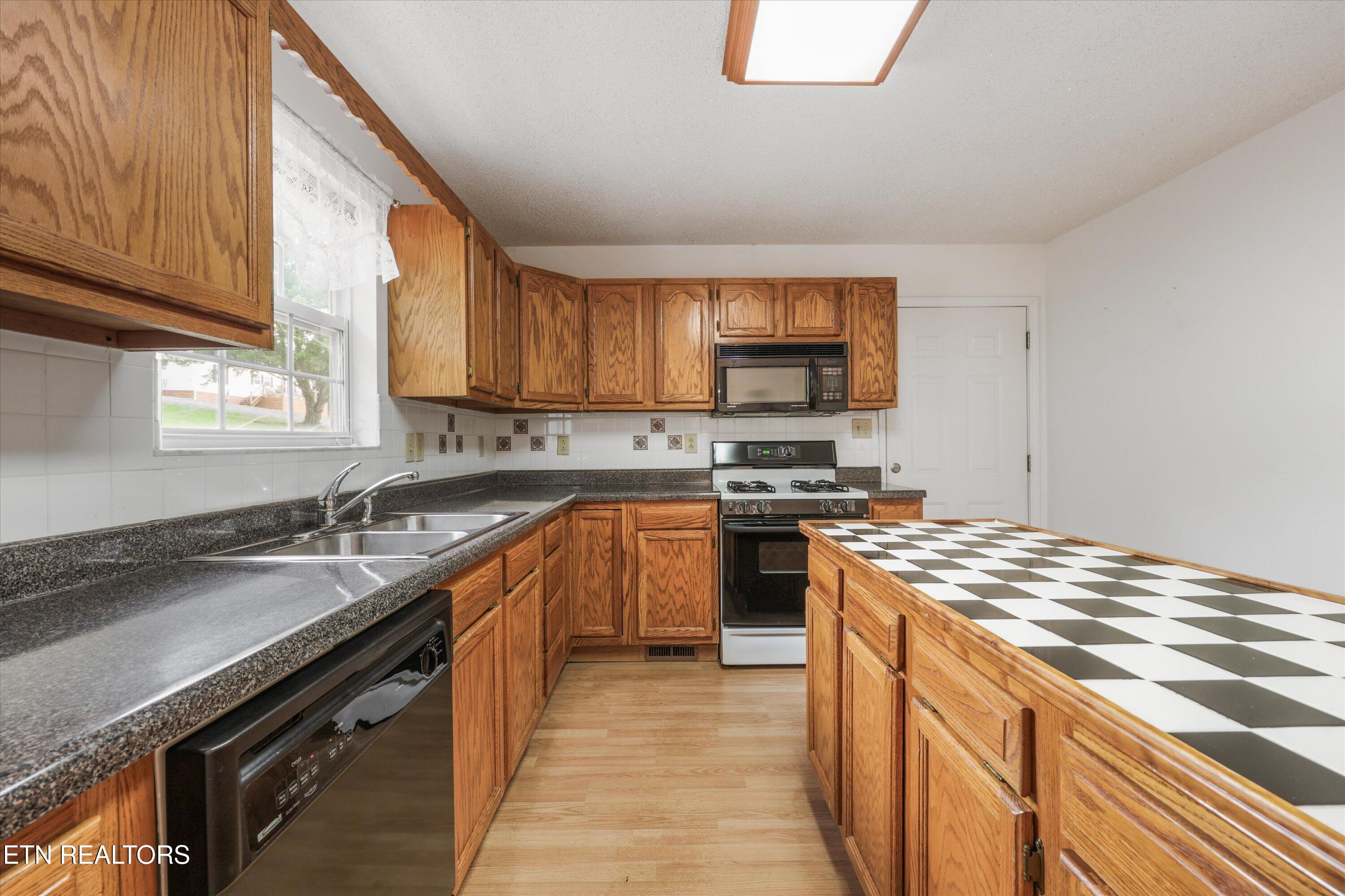 632 Mountain View Drive