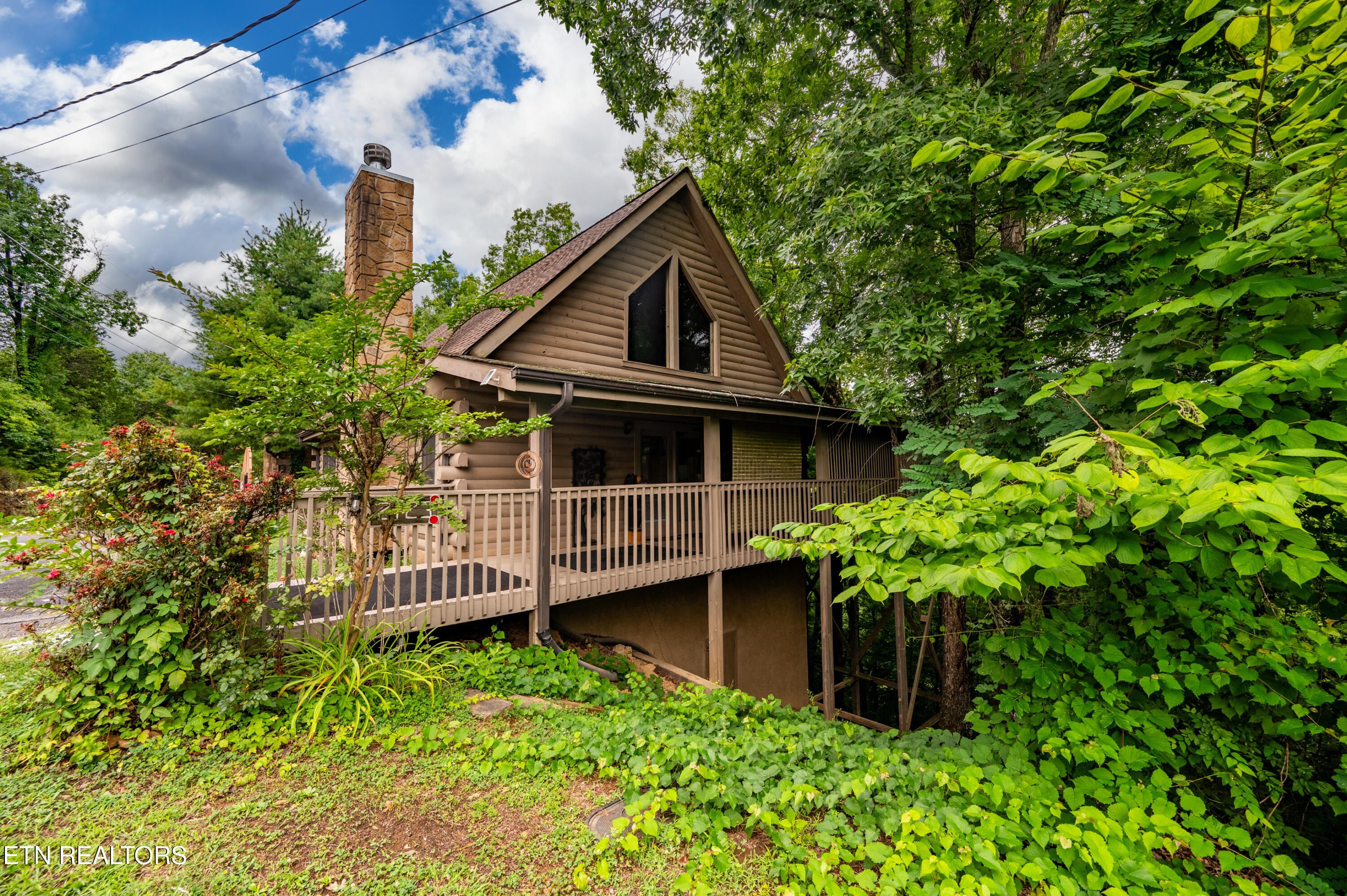 2123 Wingspan Drive