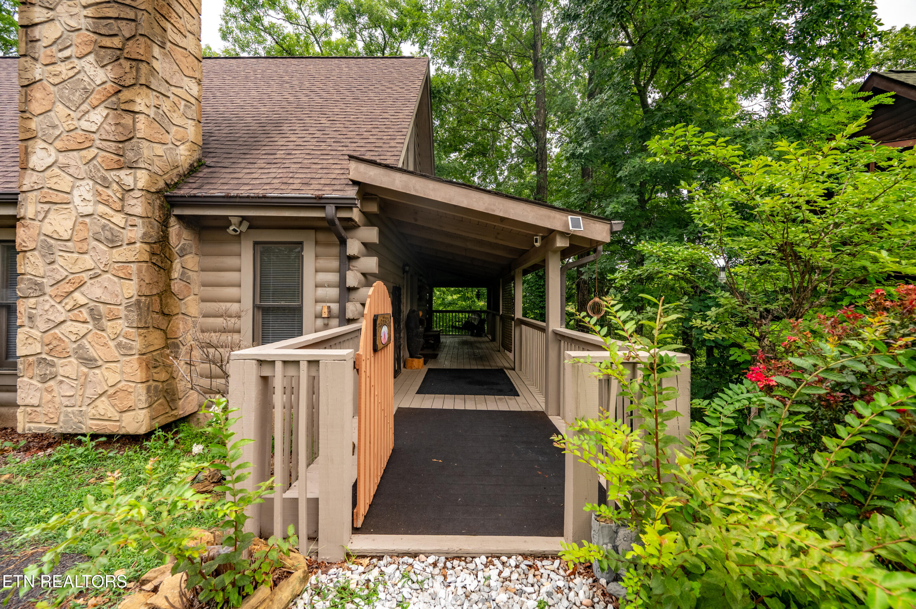 2123 Wingspan Drive