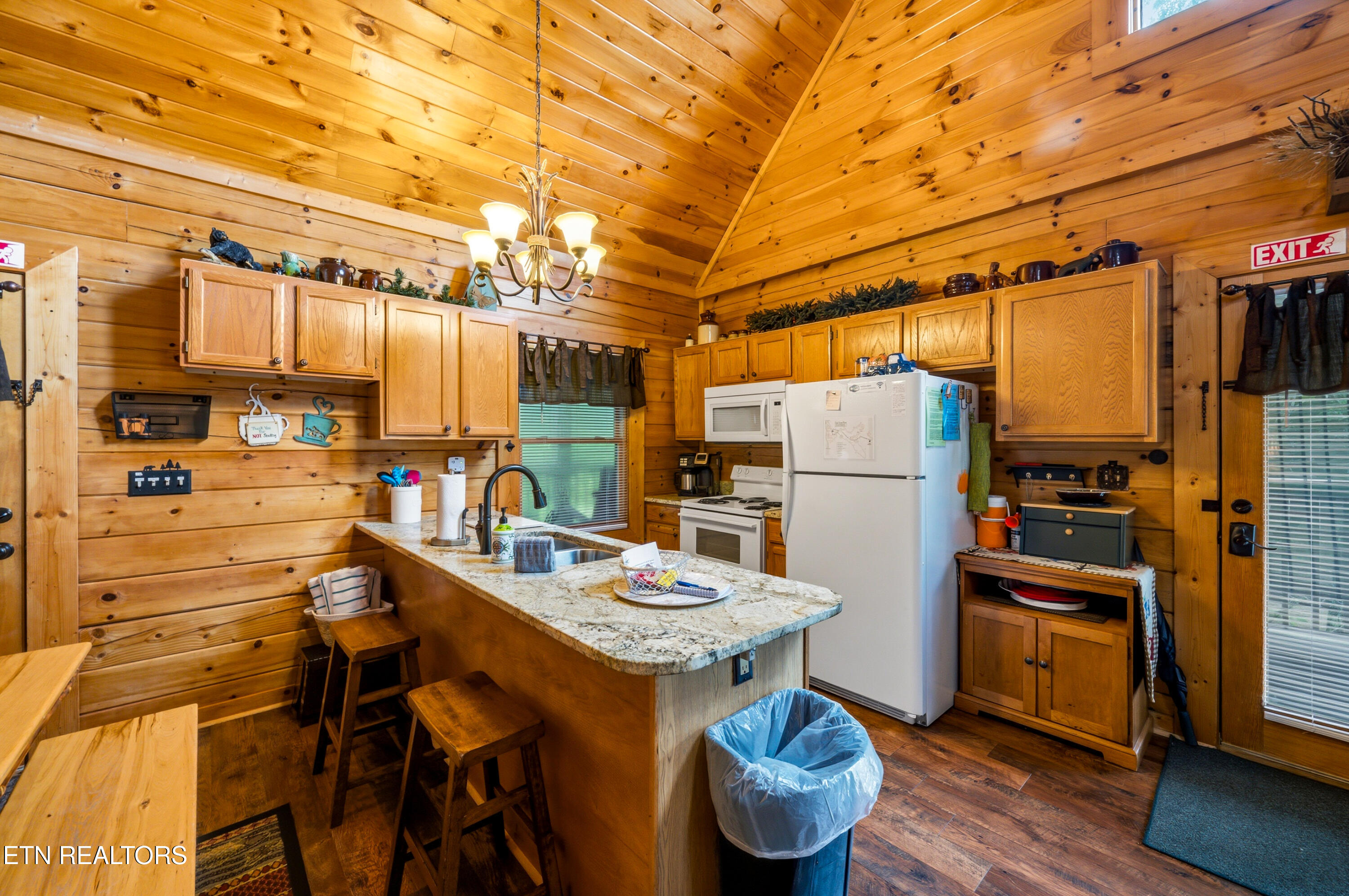 2123 Wingspan Drive