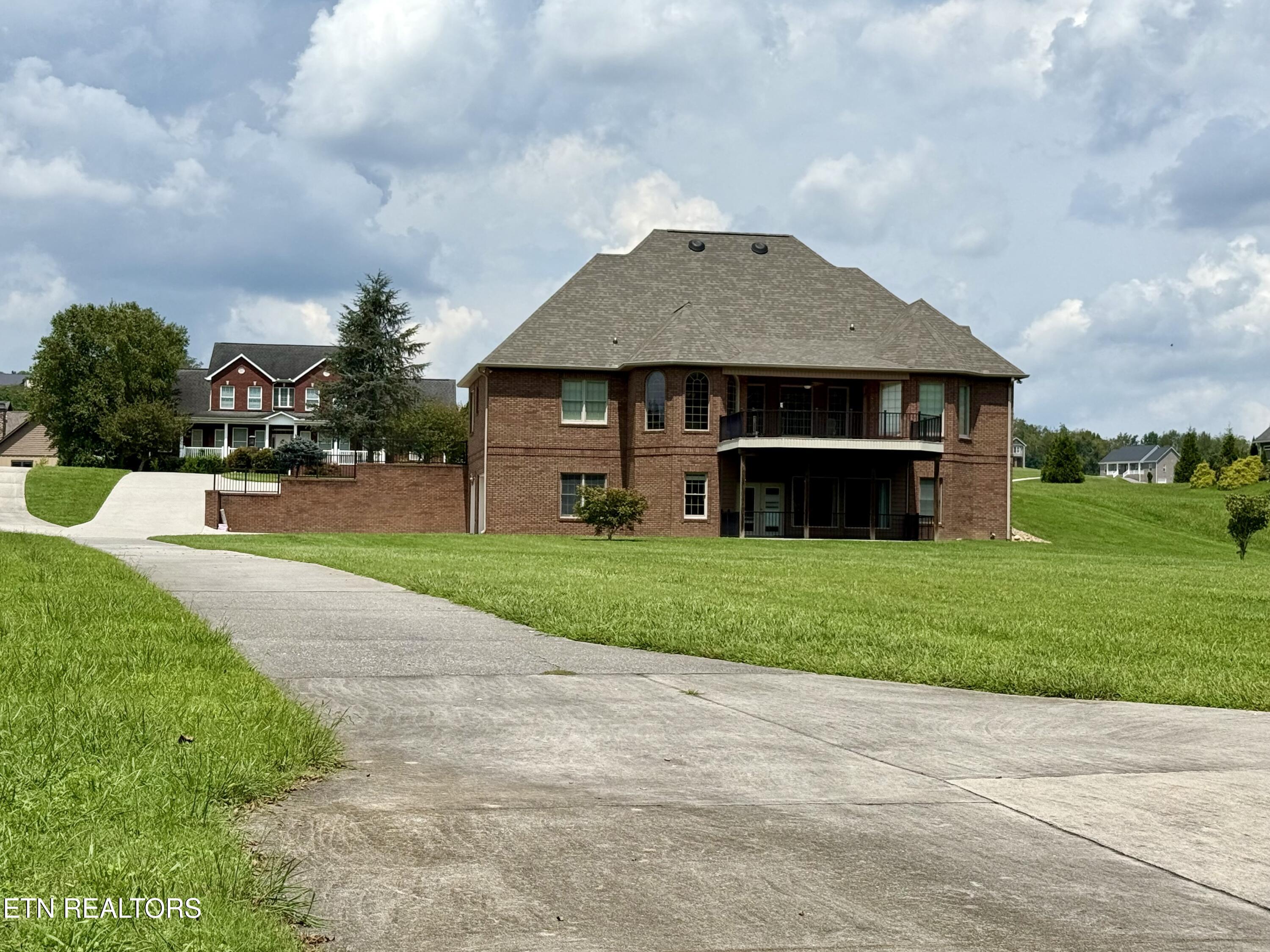 2772 River Island Blvd