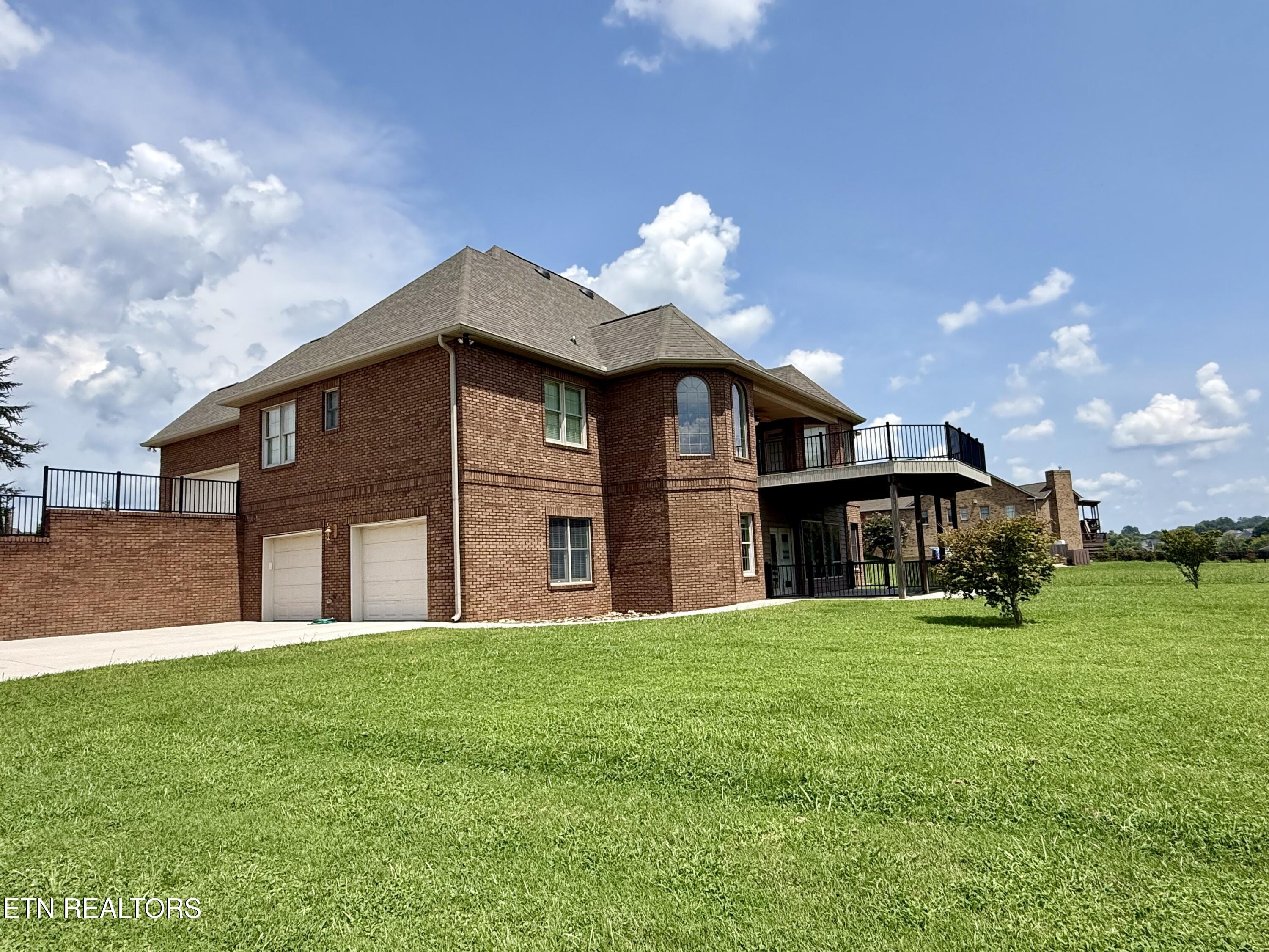 2772 River Island Blvd