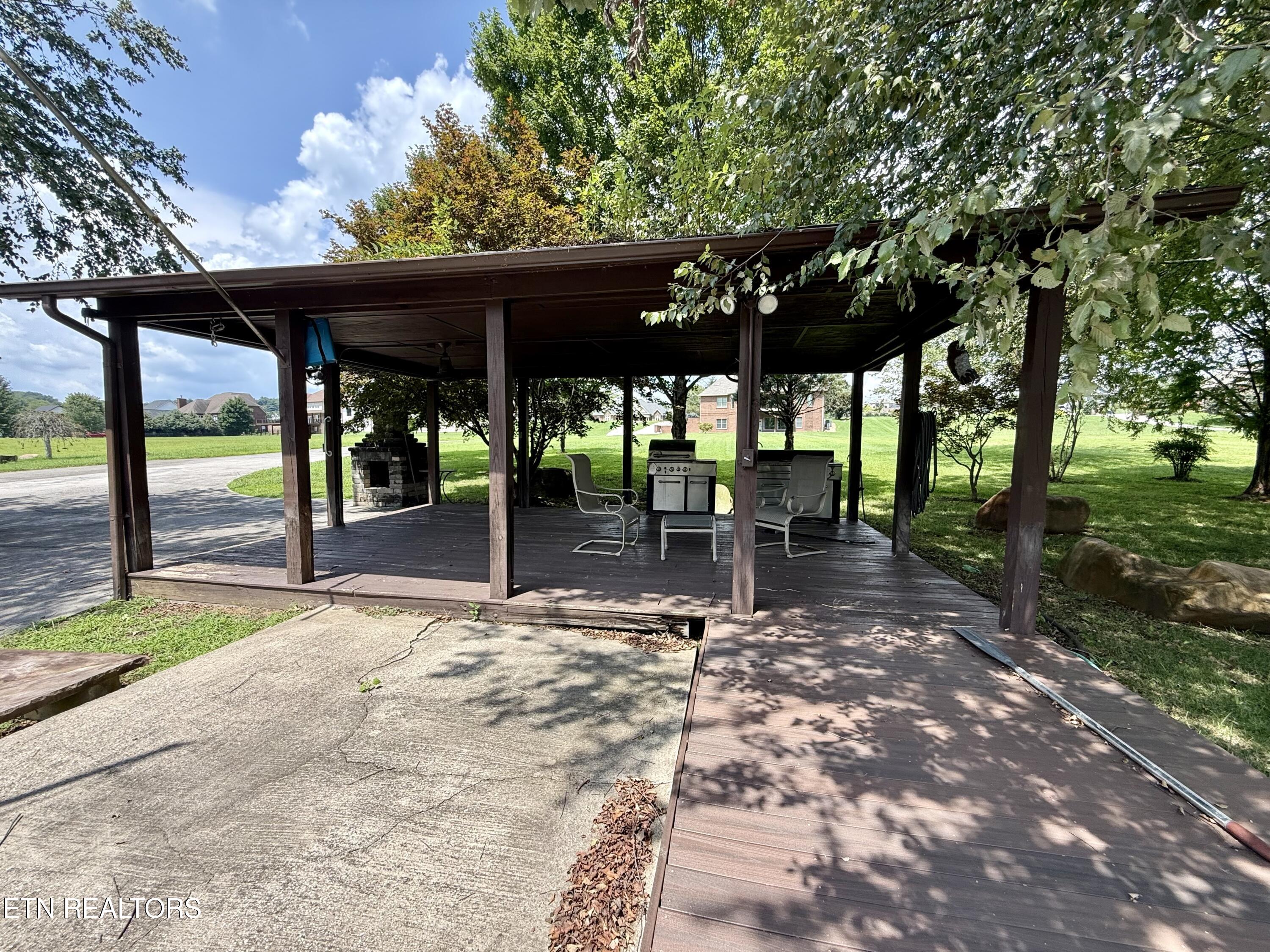 2772 River Island Blvd