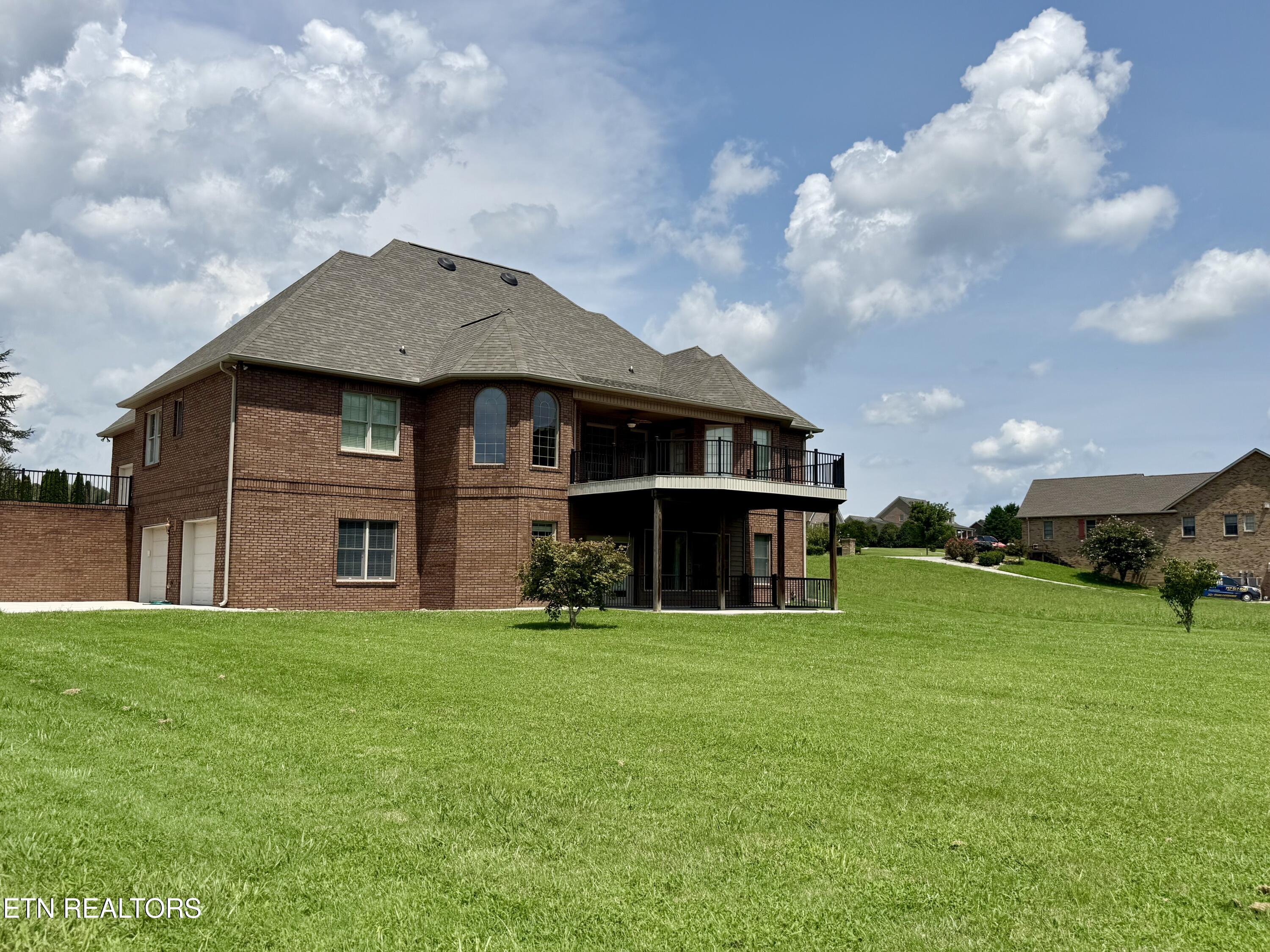 2772 River Island Blvd