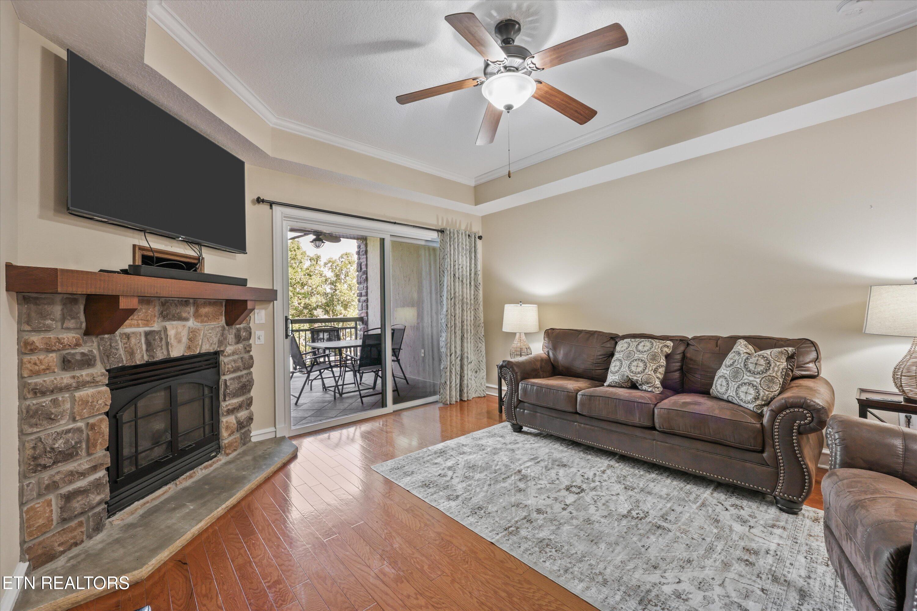 615 Waterside Circle