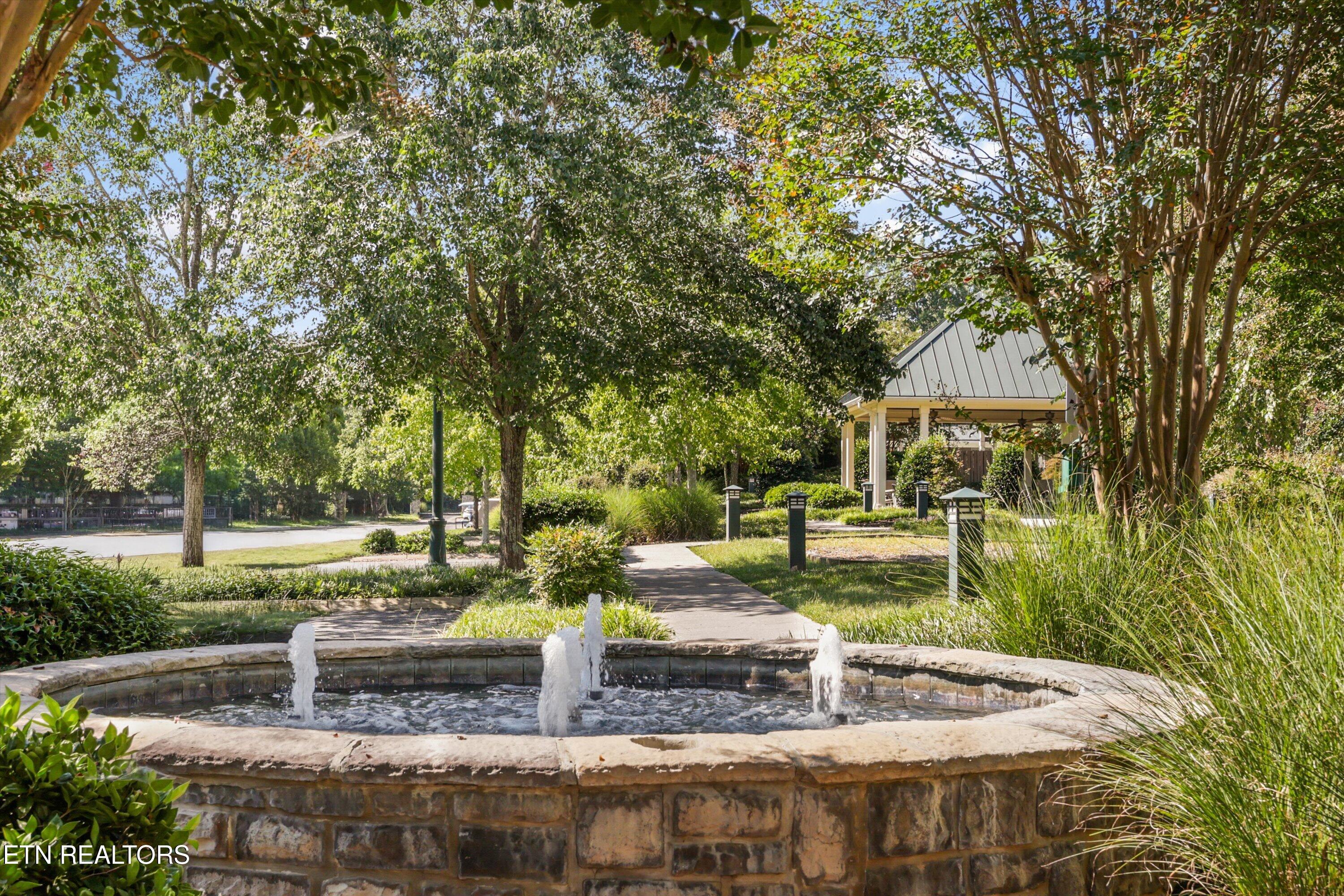 615 Waterside Circle