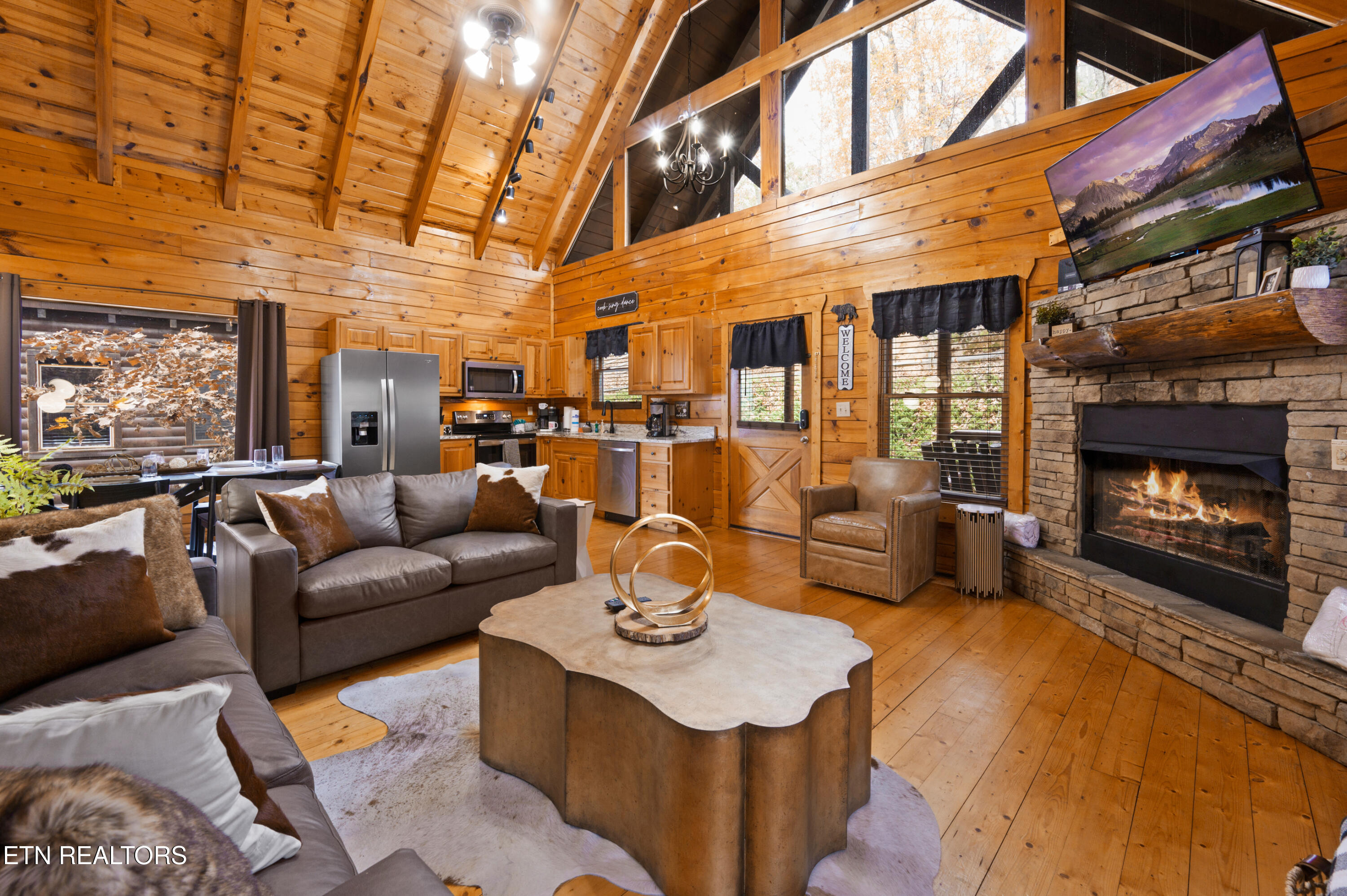 2251 Upper Middle Creek Rd