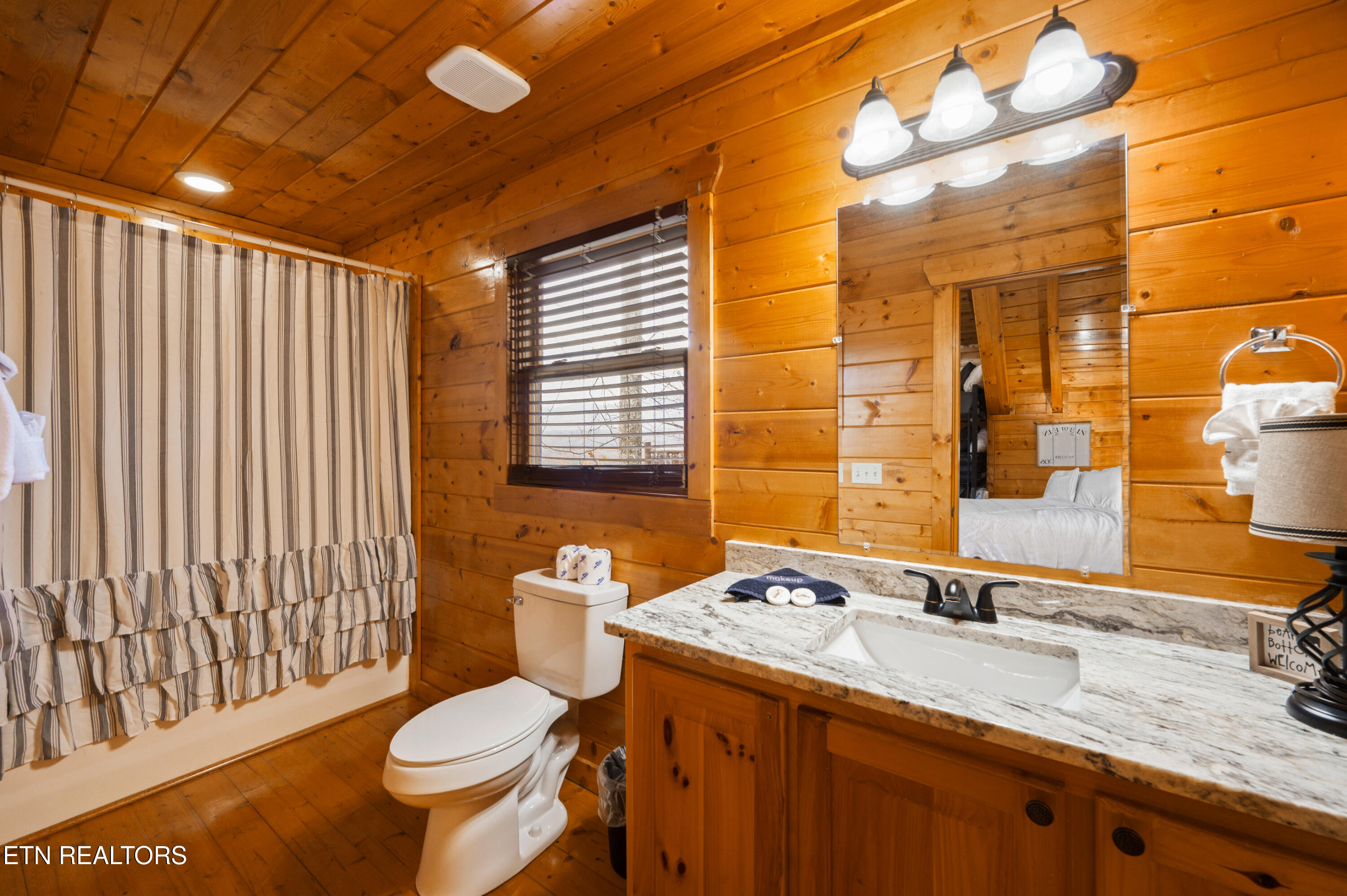 2251 Upper Middle Creek Rd
