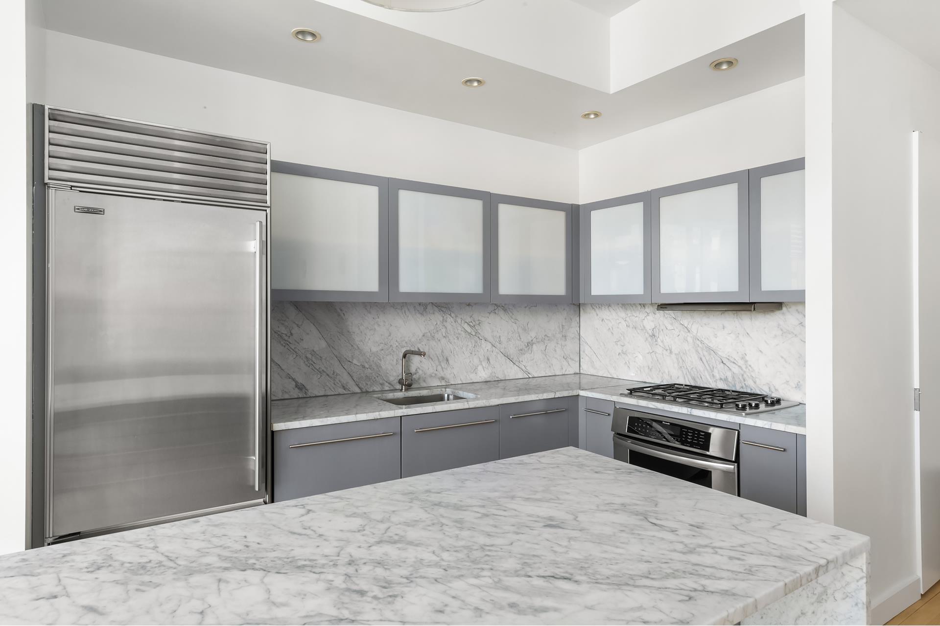 210 LAFAYETTE Street 5B