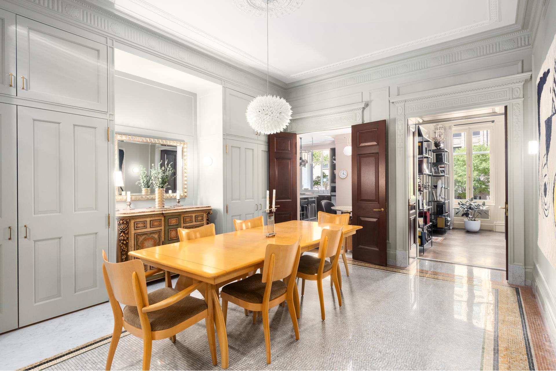 390 W END Avenue 2H