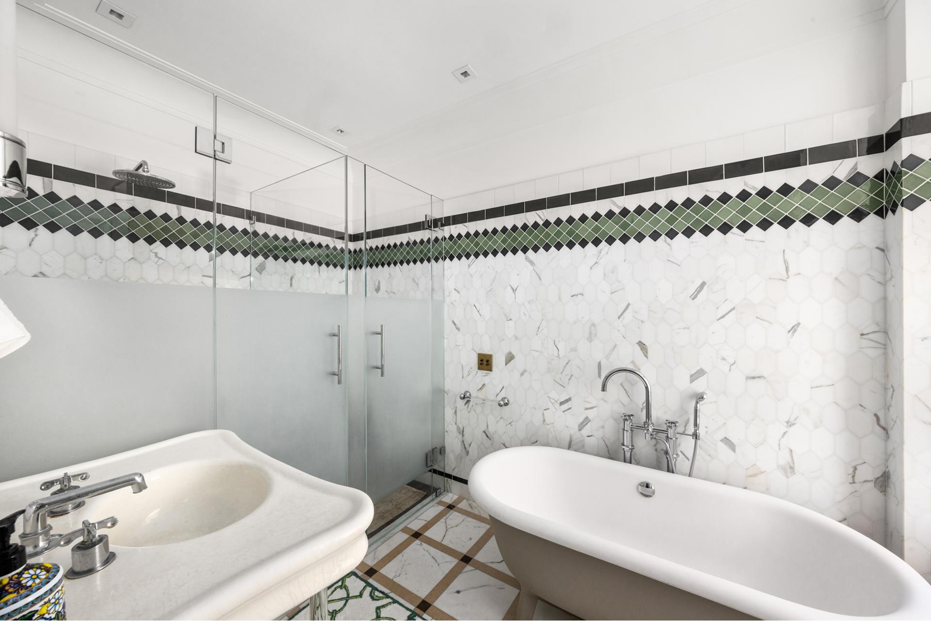 390 W END Avenue 2H