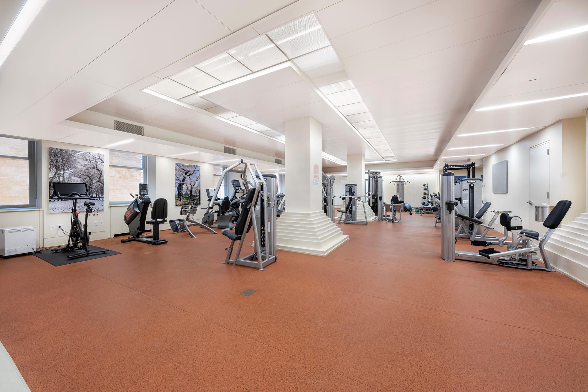 390 W END Avenue 2H