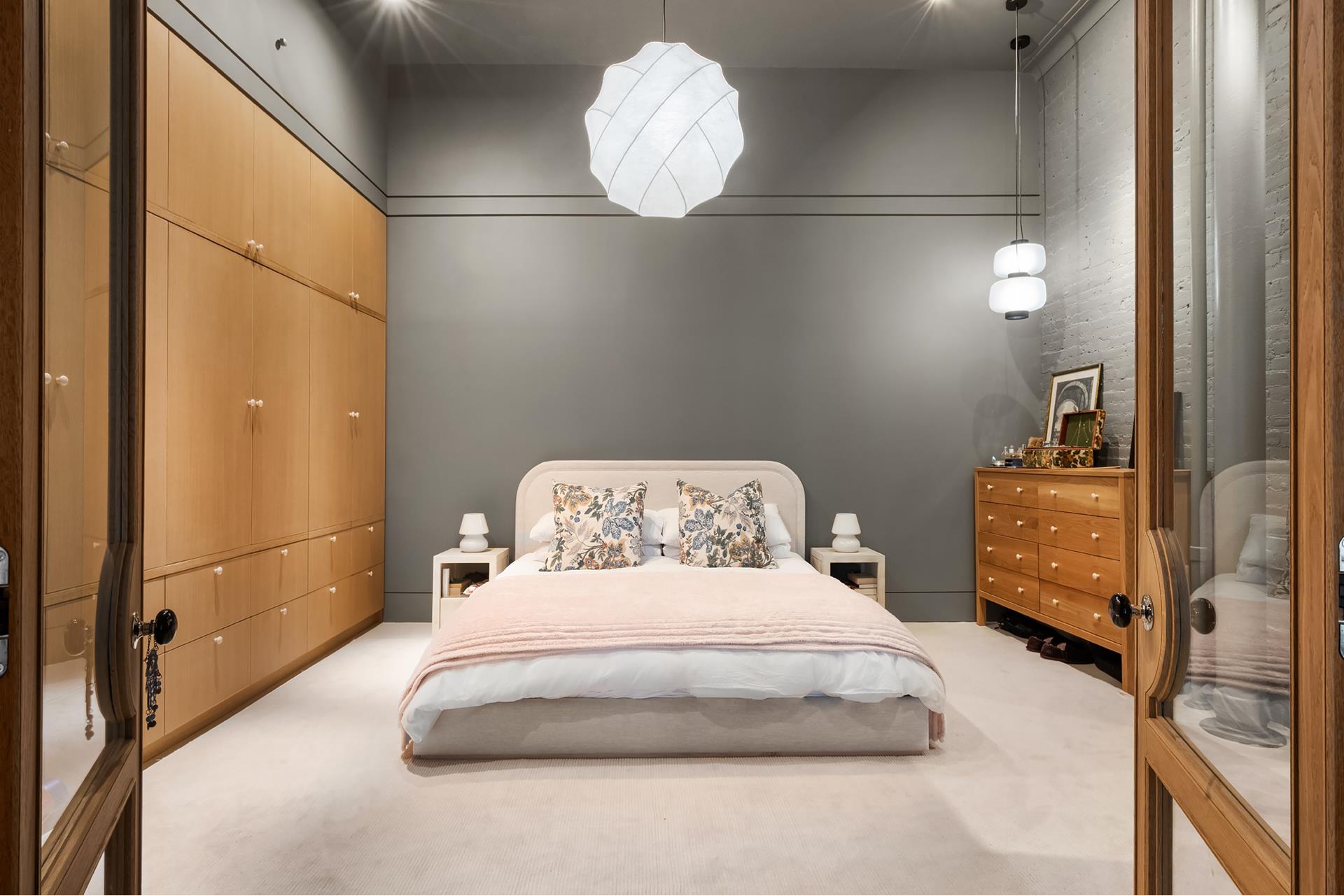 132 GREENE Street 3R