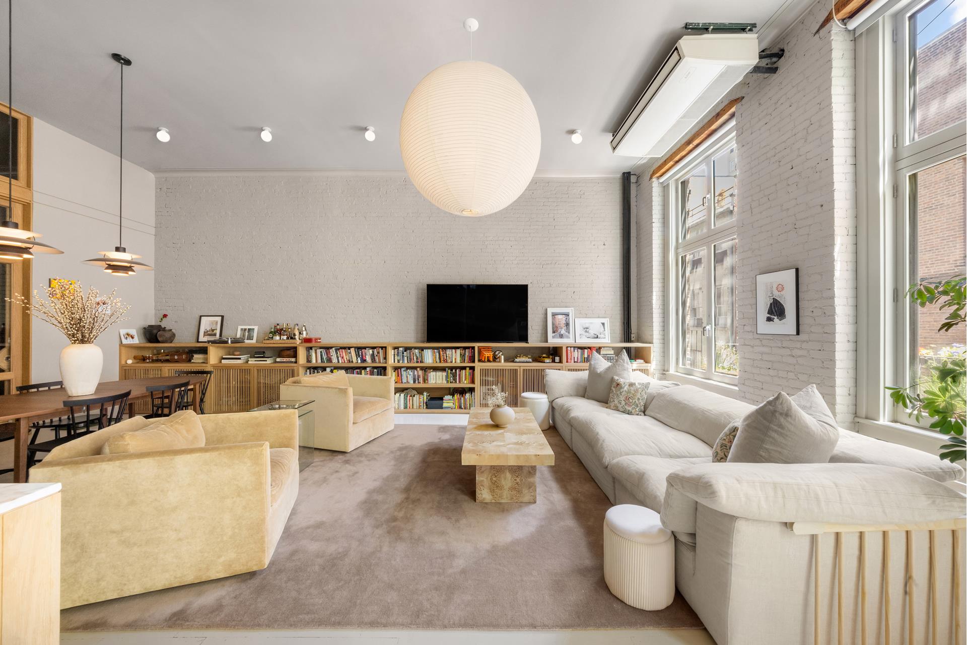 132 GREENE Street 3R