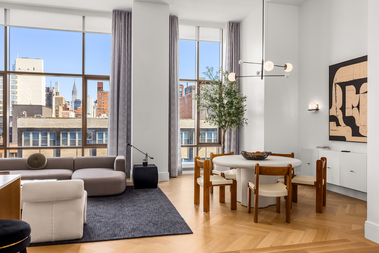 215 E 19TH Street 8E