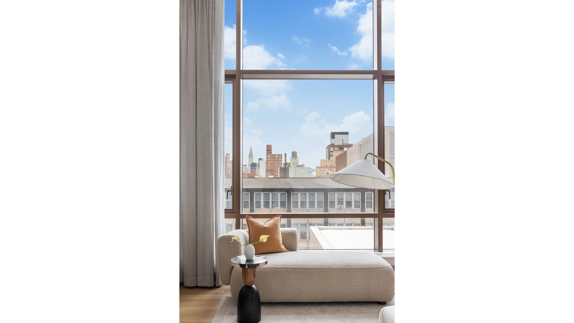 215 E 19TH Street 8E