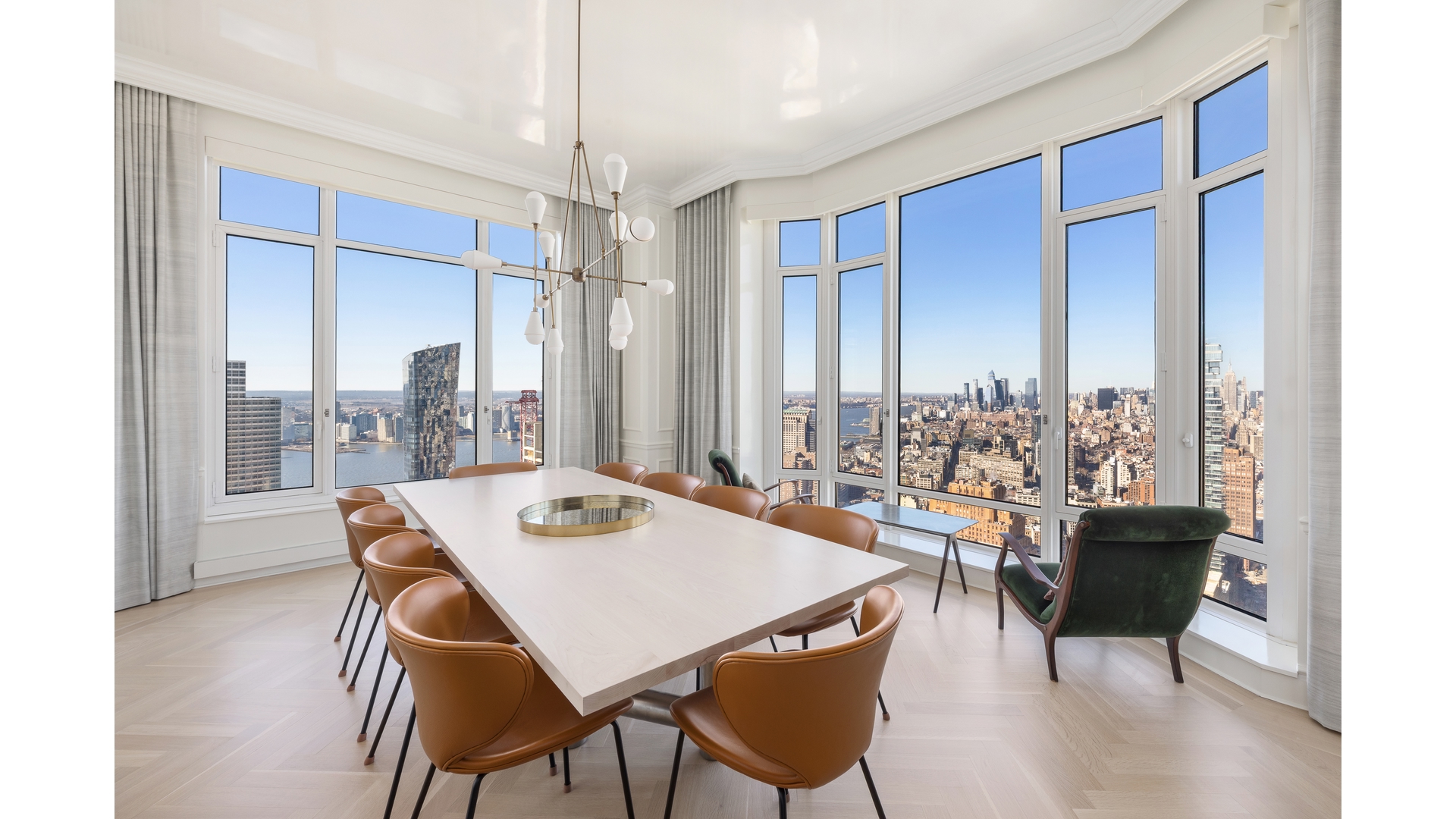 30 PARK Place 67A
