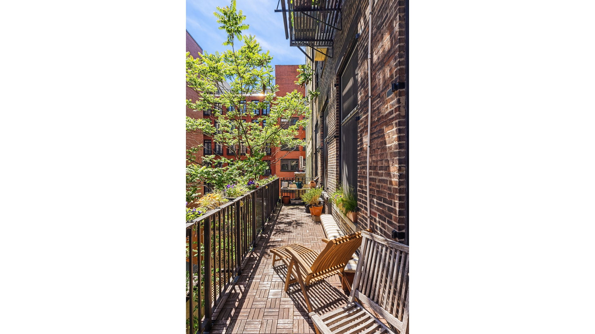 132 GREENE Street 3R