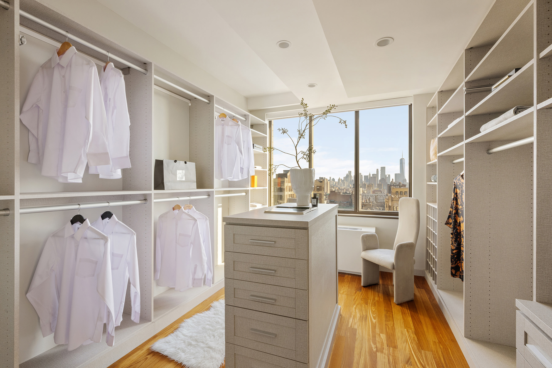 5 E 22ND Street PHDF