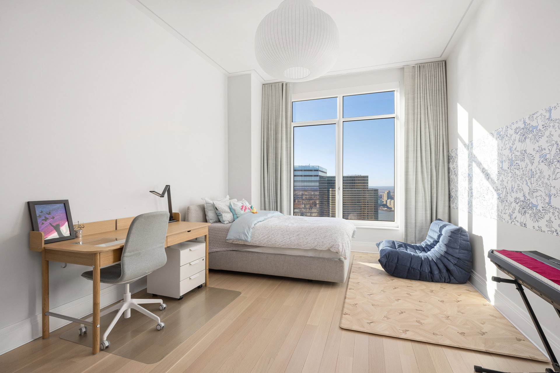 30 PARK Place 67A