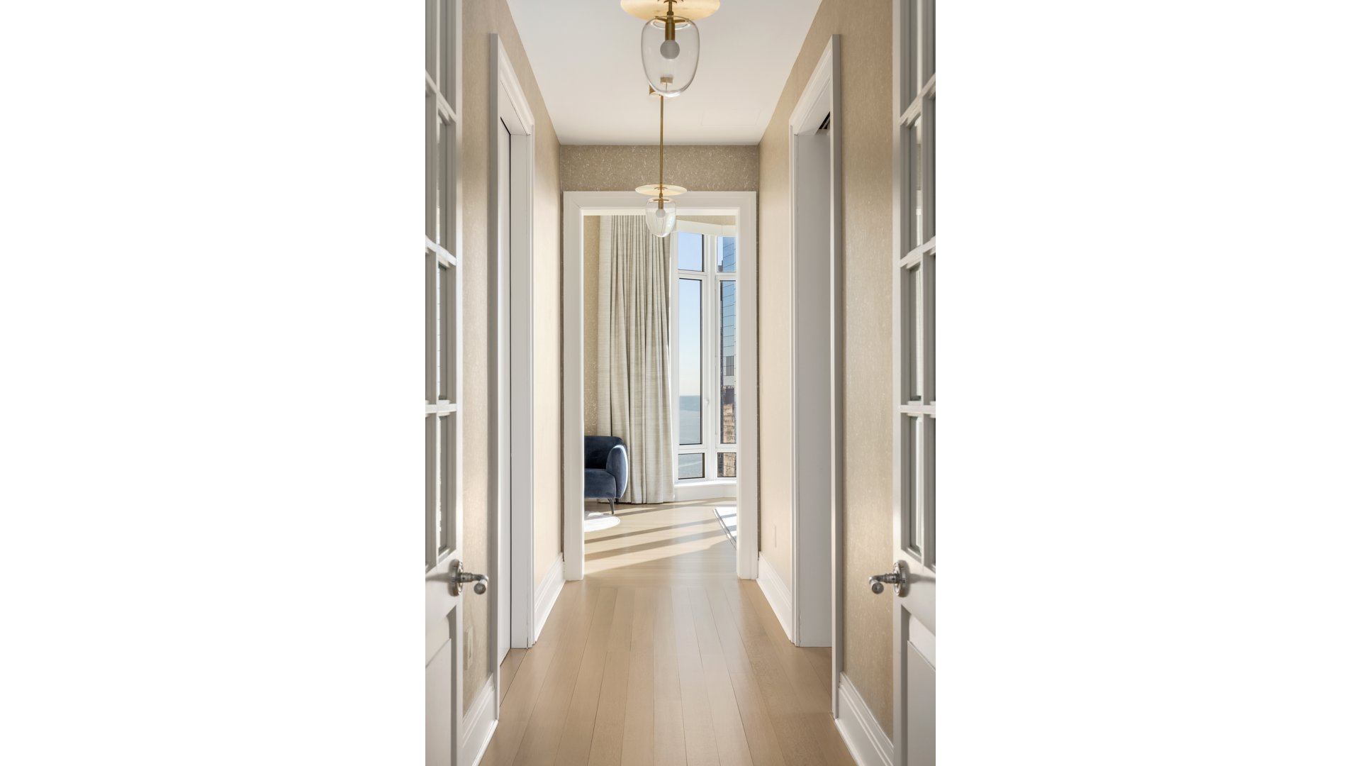 30 PARK Place 67A