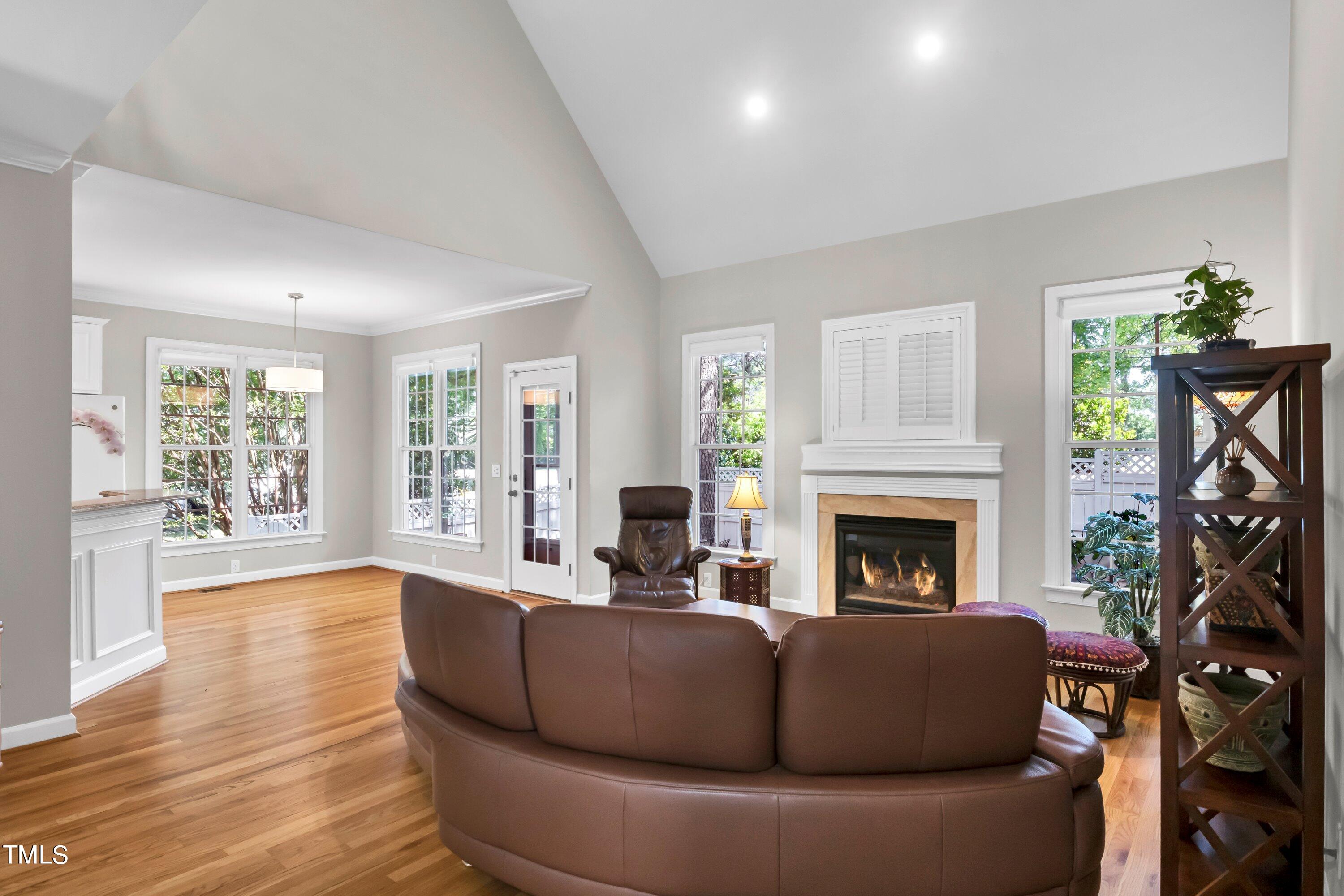 1 Paradise Place