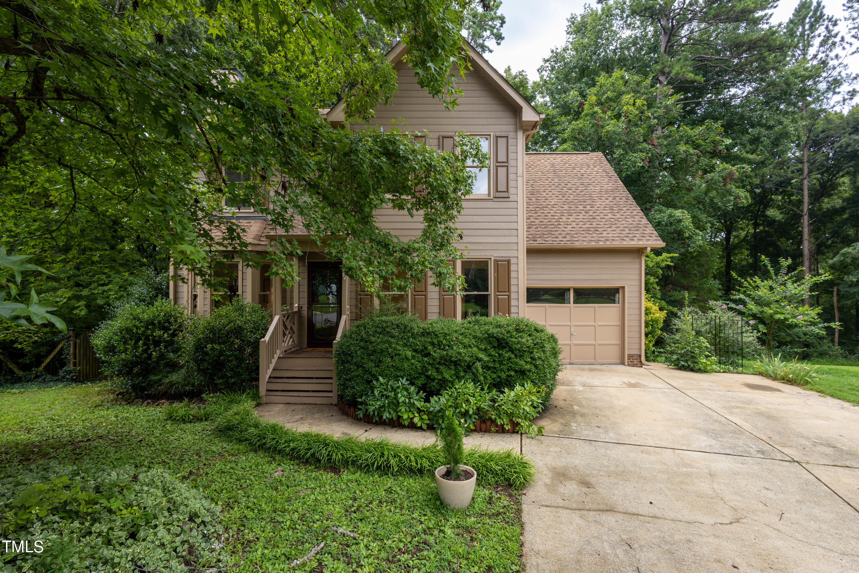 6 Osage Place
