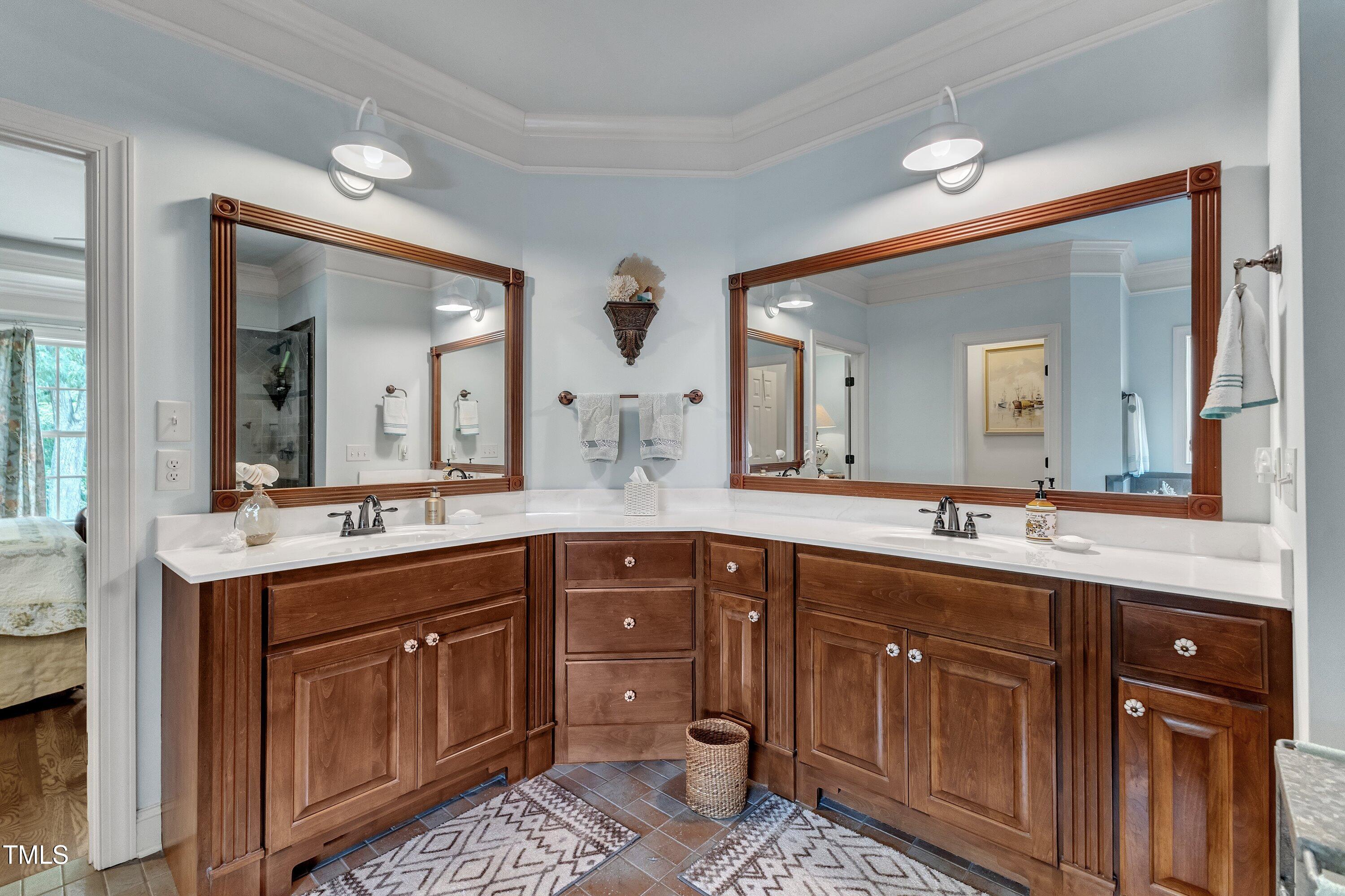 212 Fieldtrial Circle