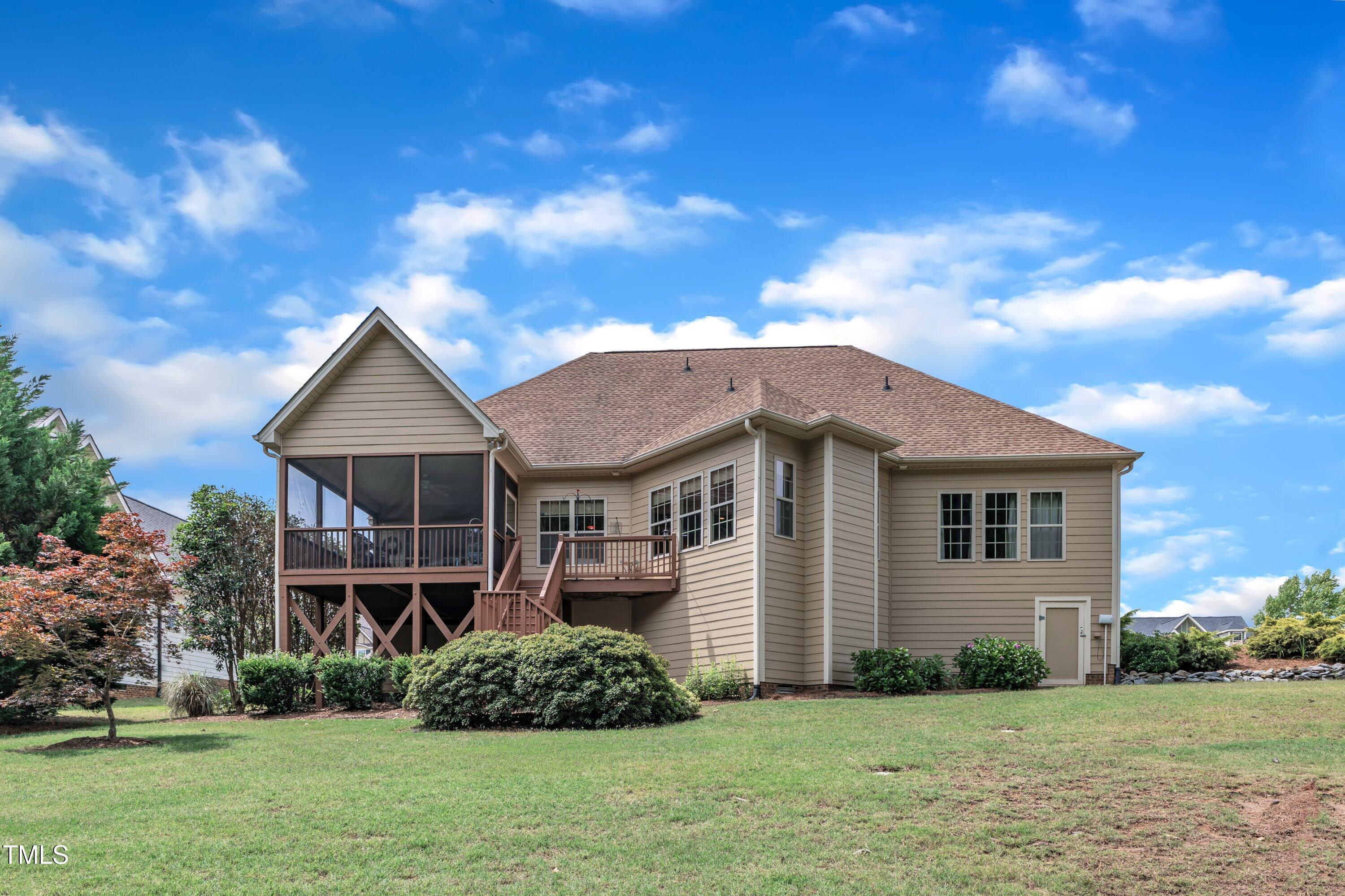 212 Fieldtrial Circle