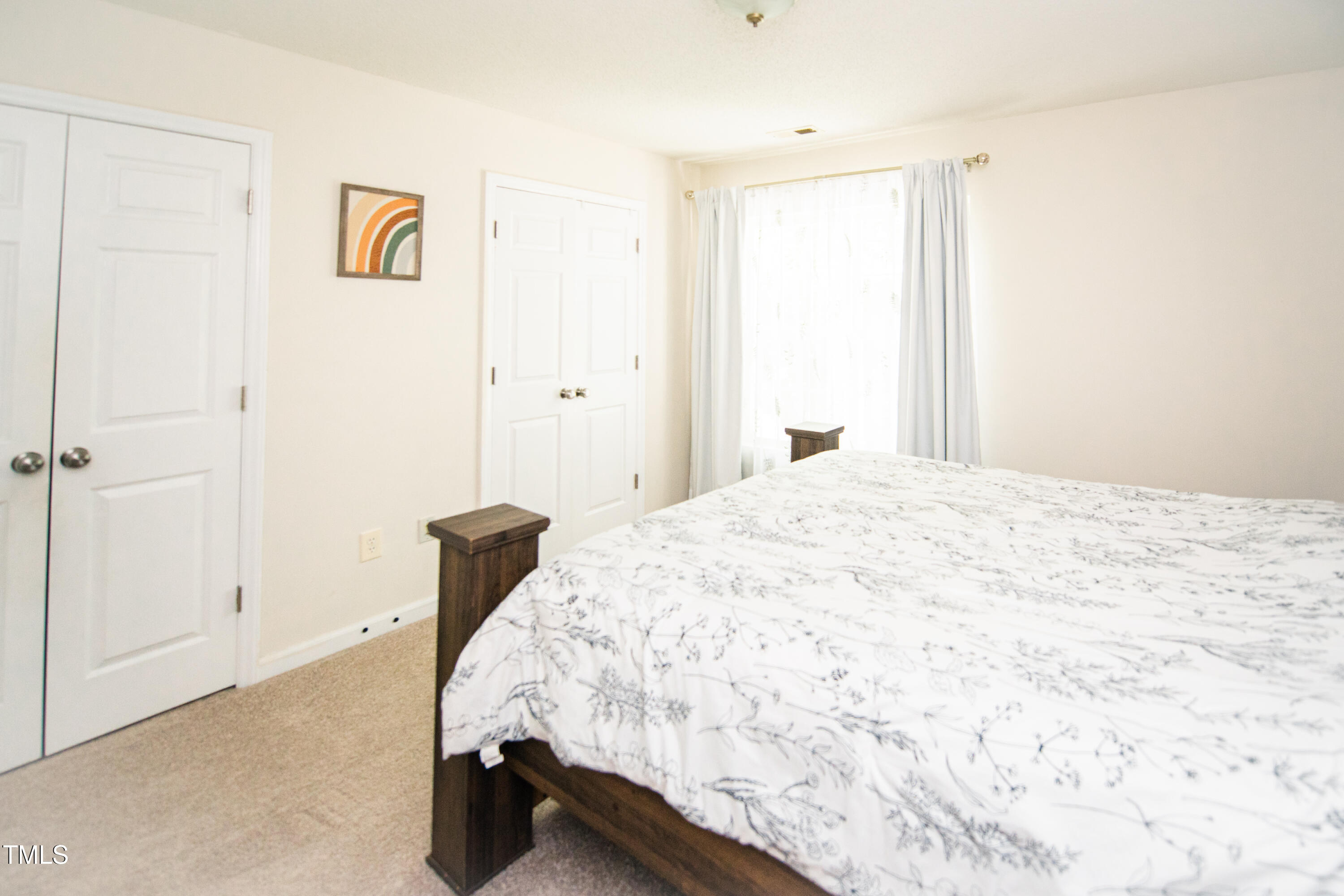 2 Moorefield Court