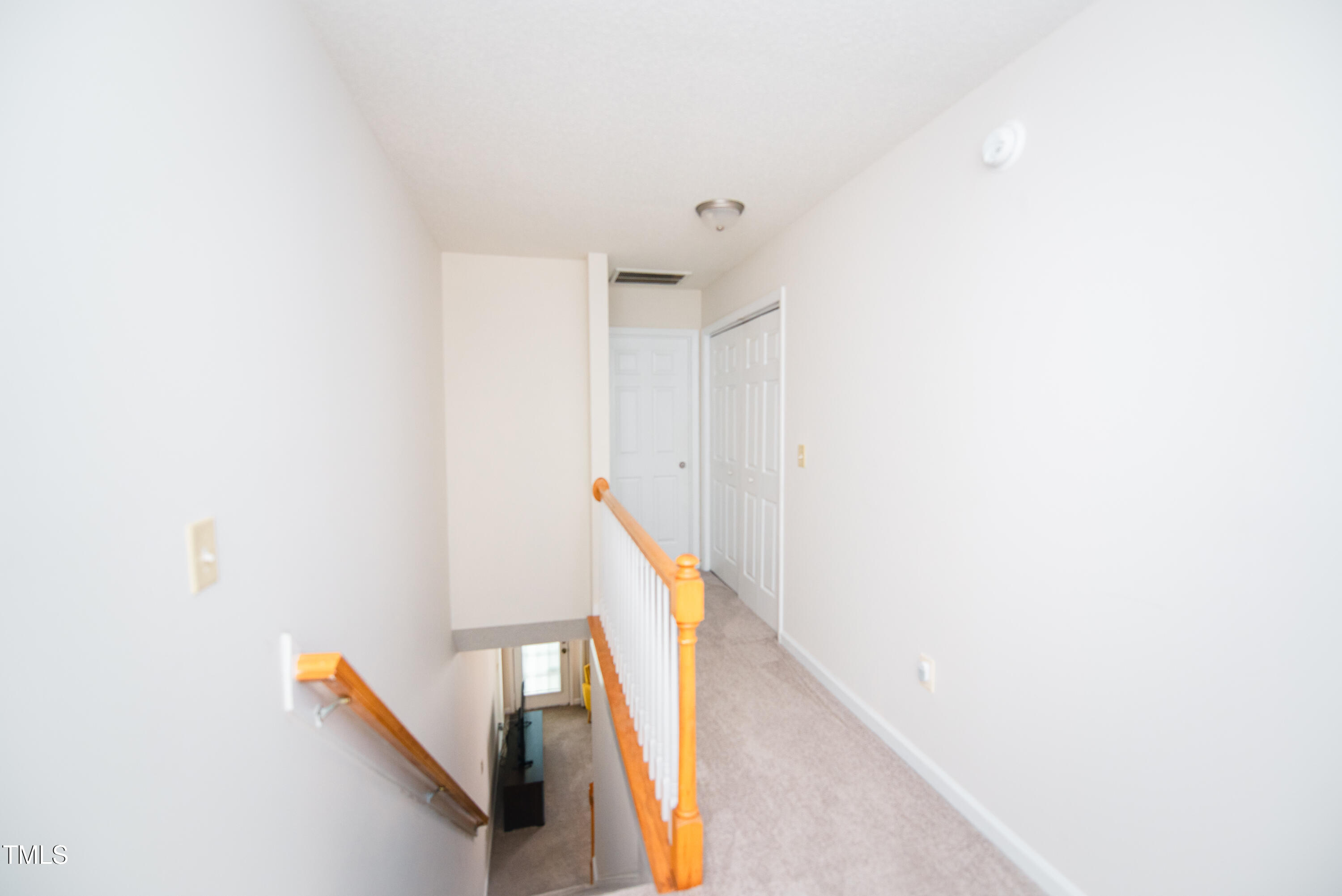 2 Moorefield Court