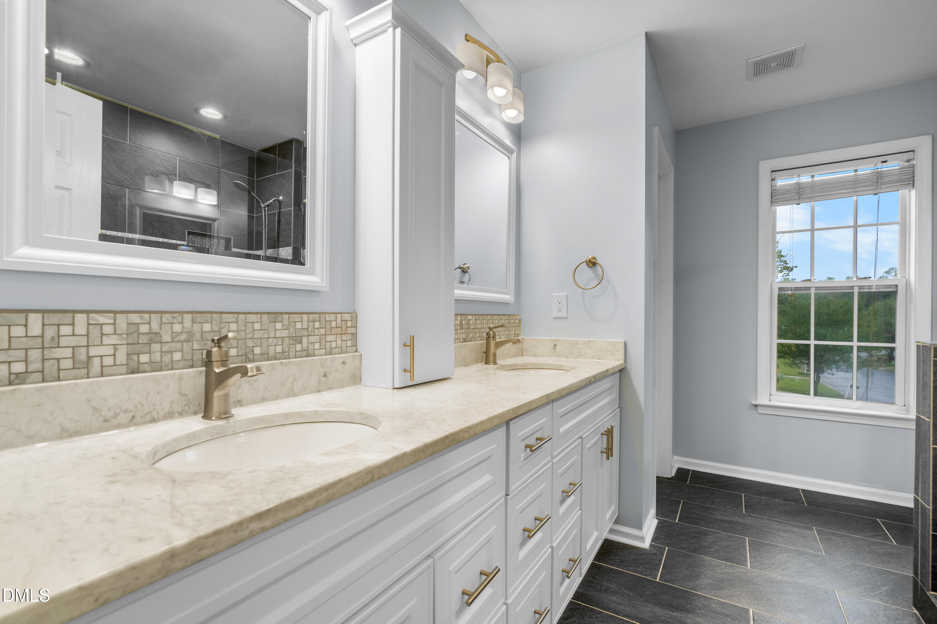 144 Skipping Rock Lane