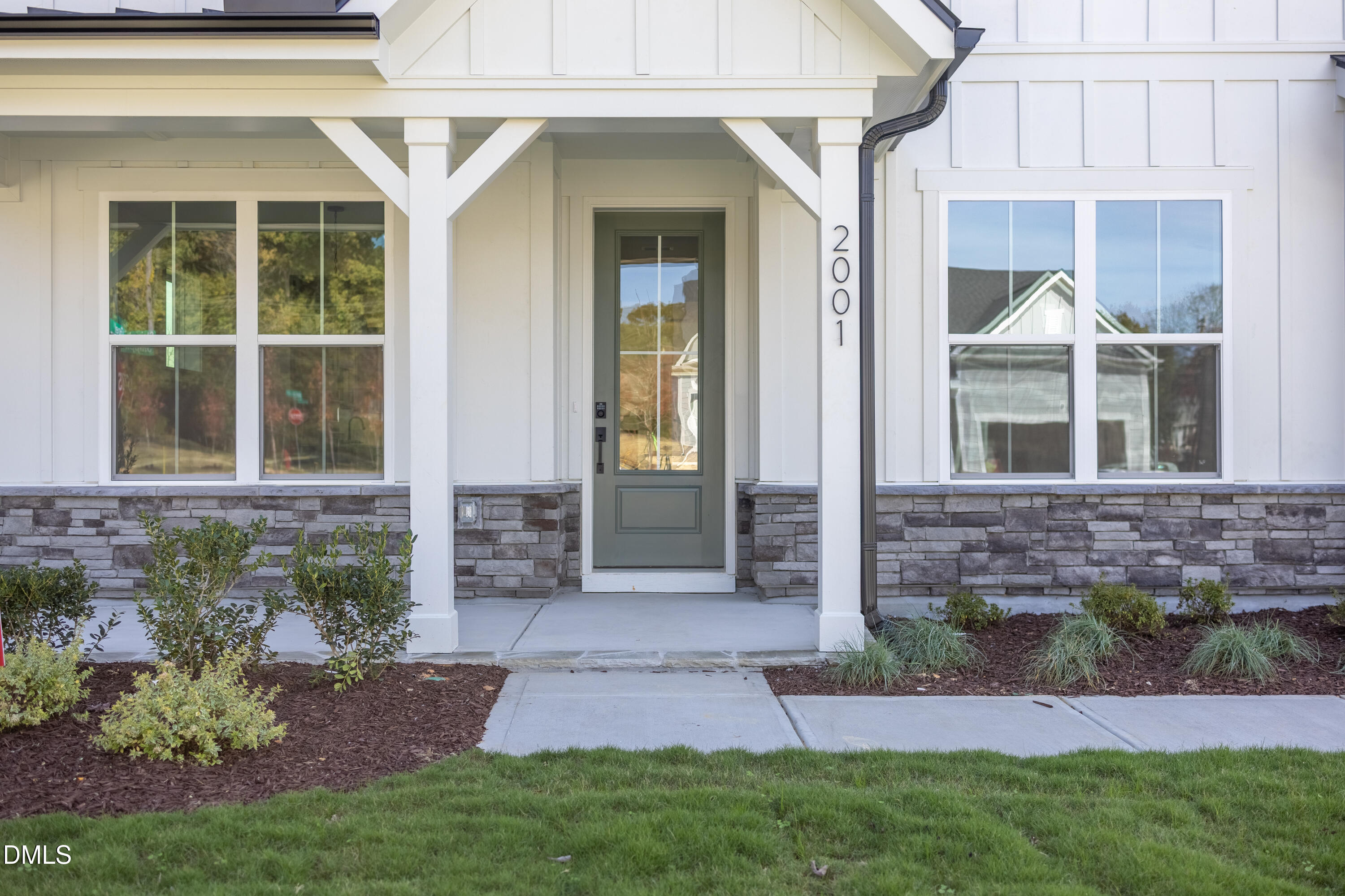 2001 Skipping Stone Drive