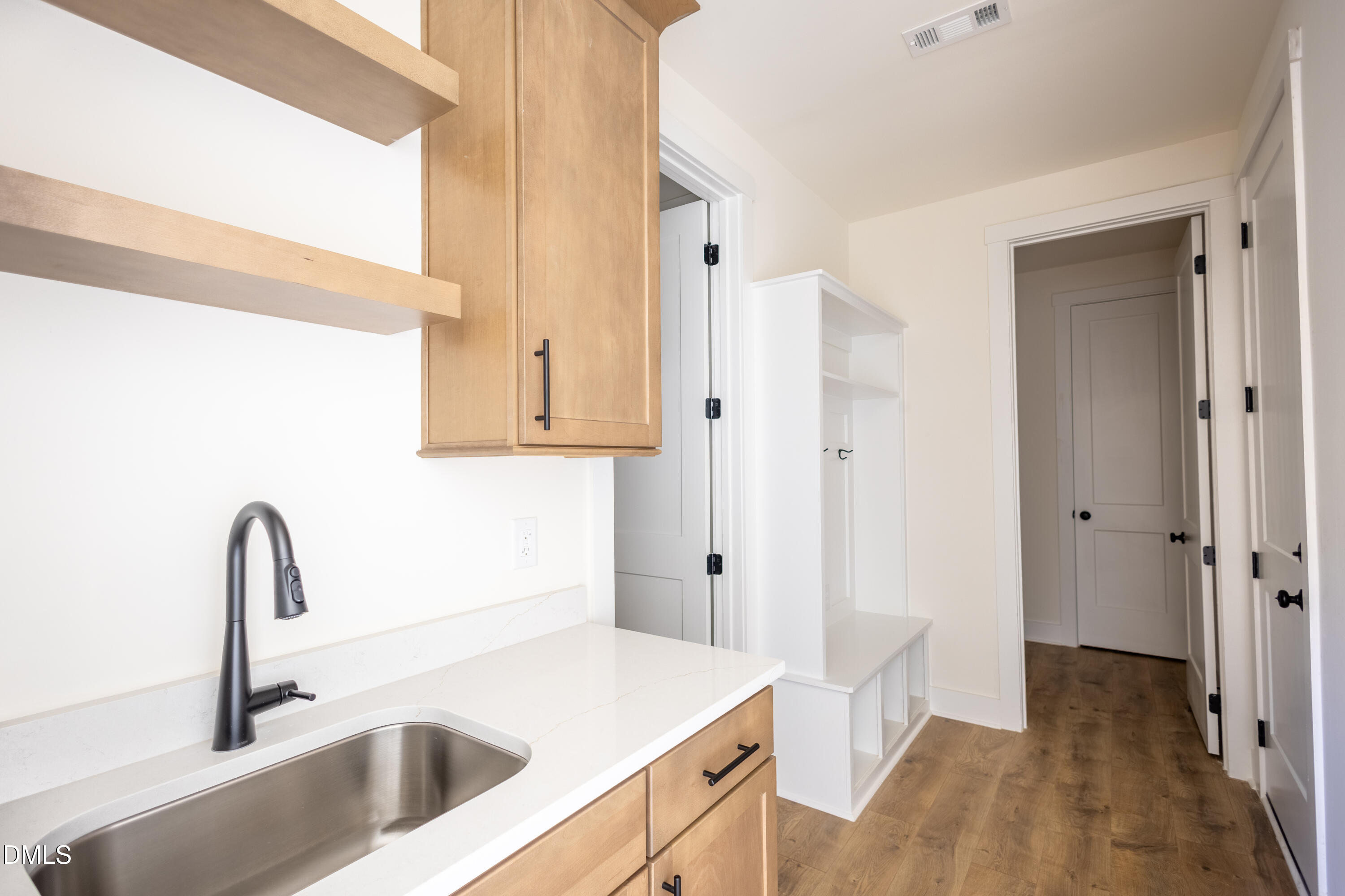 2001 Skipping Stone Drive