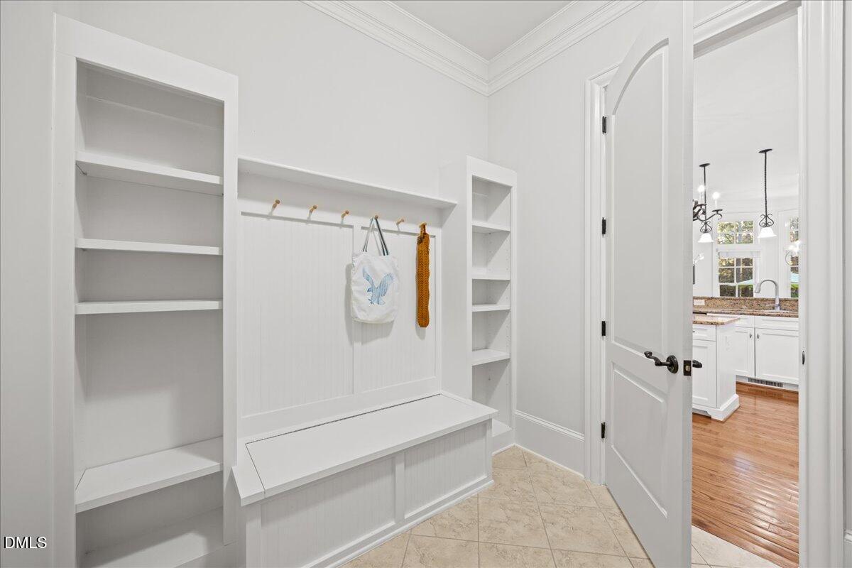 10101 Lobley Hill Lane