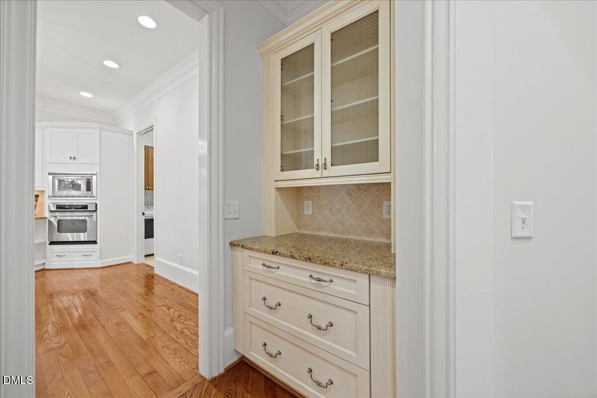 10101 Lobley Hill Lane