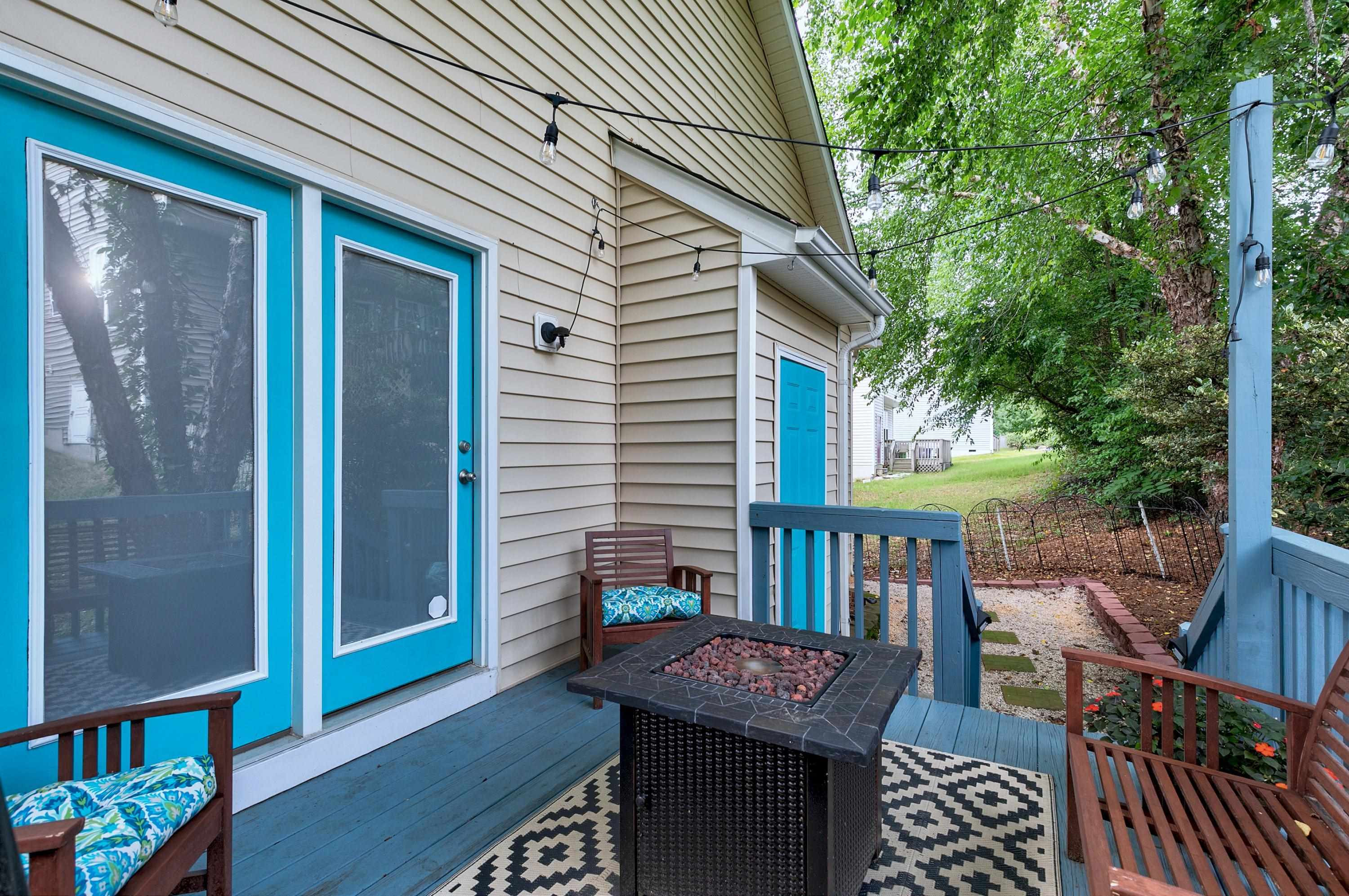 2321 Sapphire Valley Drive