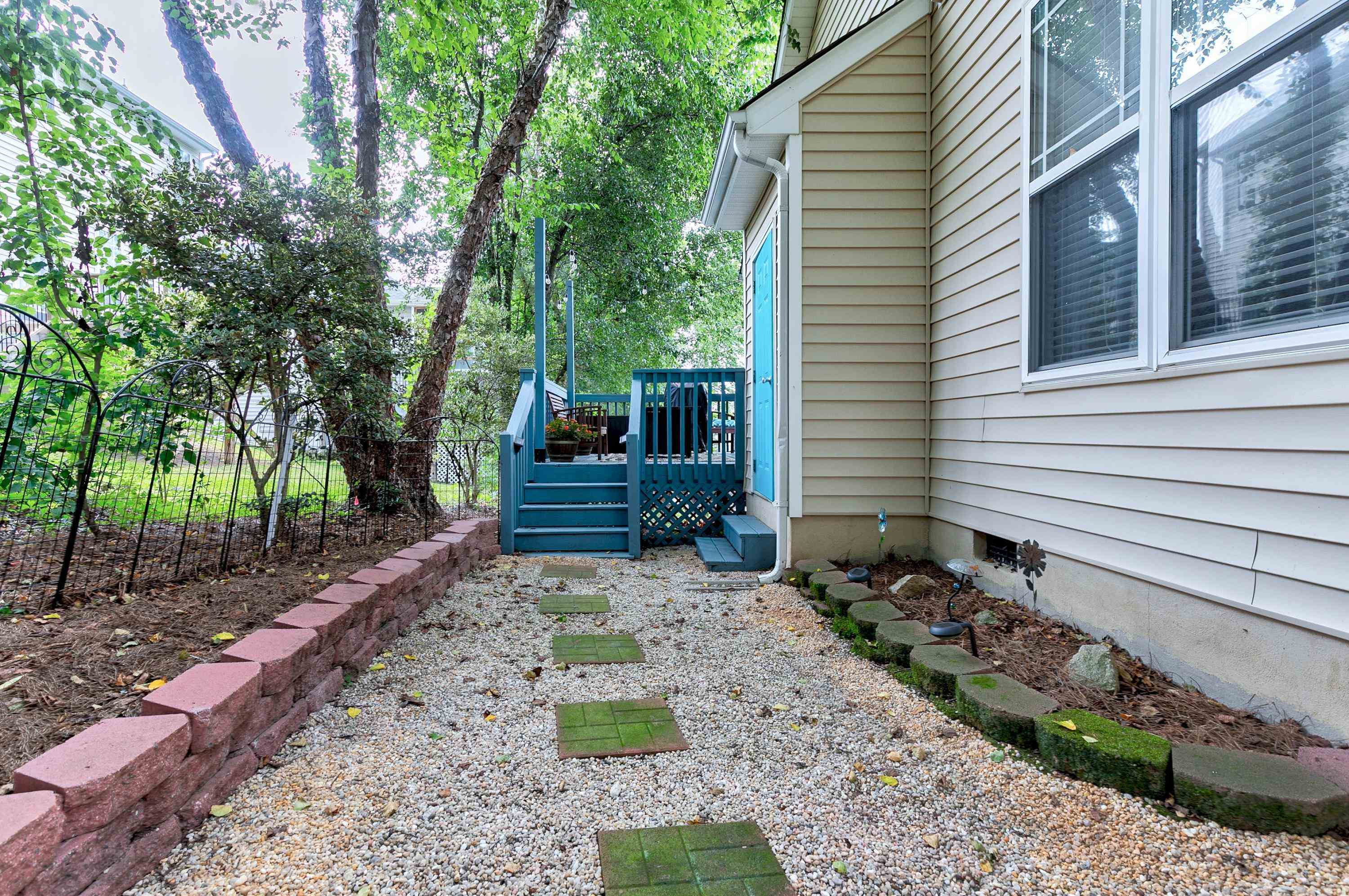 2321 Sapphire Valley Drive